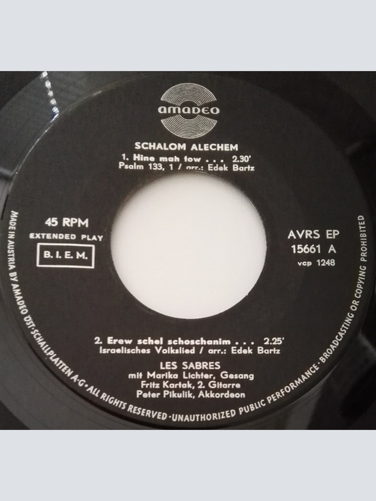 Vinyl / Les Sabres (2) - Schalom Alechem !