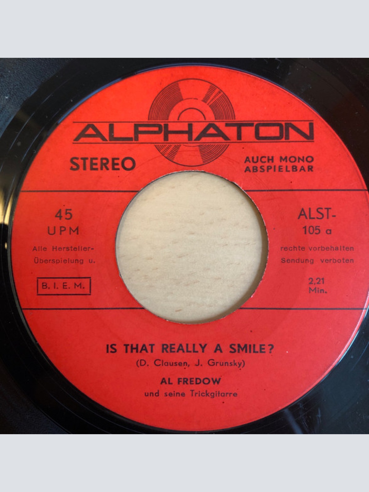 Vinyl / Al Fredow - Is That Really A Smile? / Swinging Bells