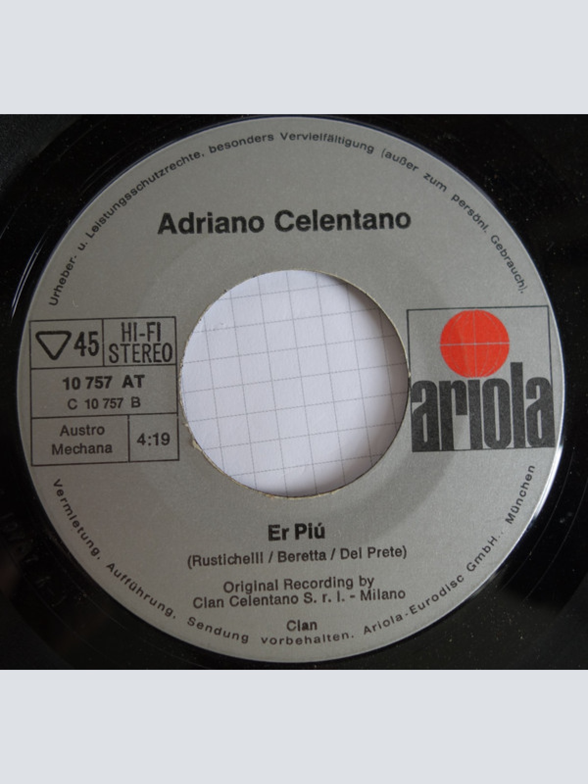 Vinyl / Adriano Celentano - Una Storia D'Amore E Di Coltello / Er Piu'