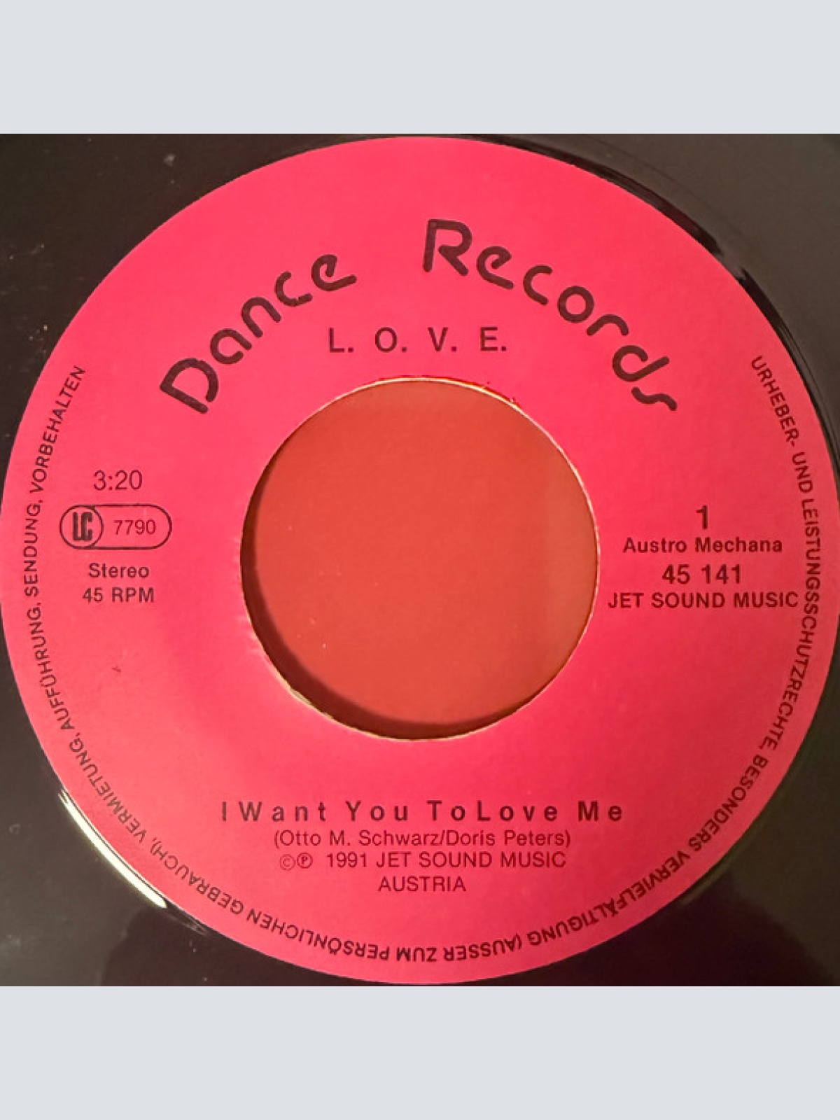 Vinyl / L.O.V.E. - I Want You To Love Me