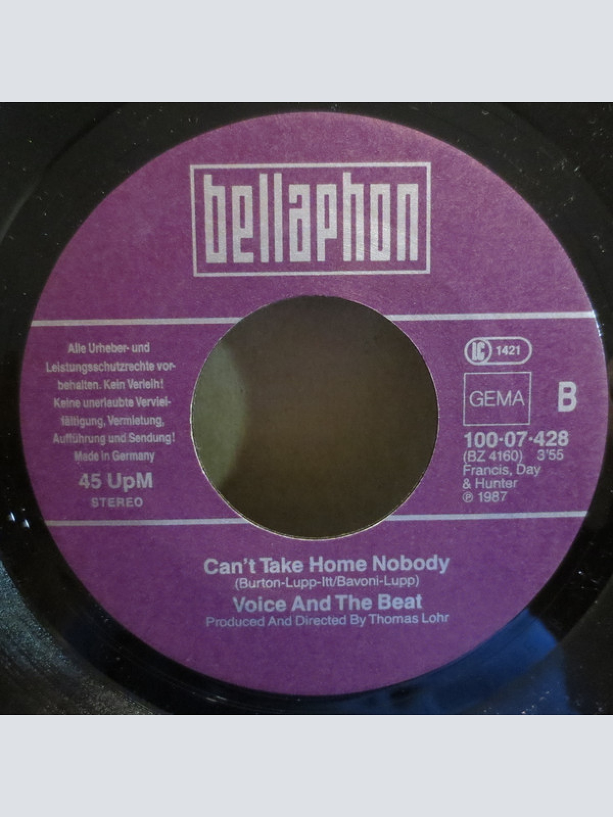 Vinyl / Voice And The Beat - Love Makes Nervous