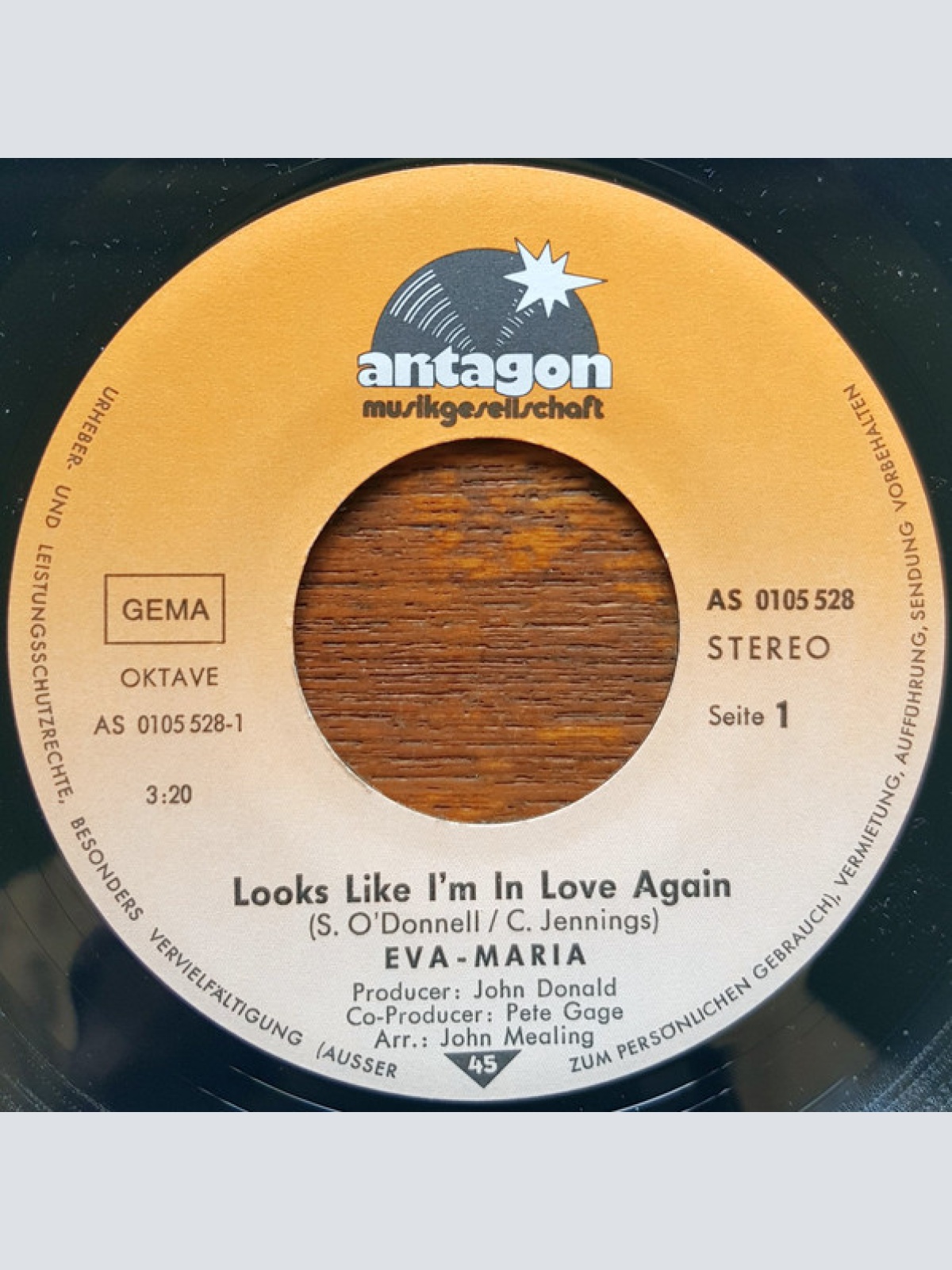 Vinyl / Eva-Maria (3) - Looks Like I'm In Love Again