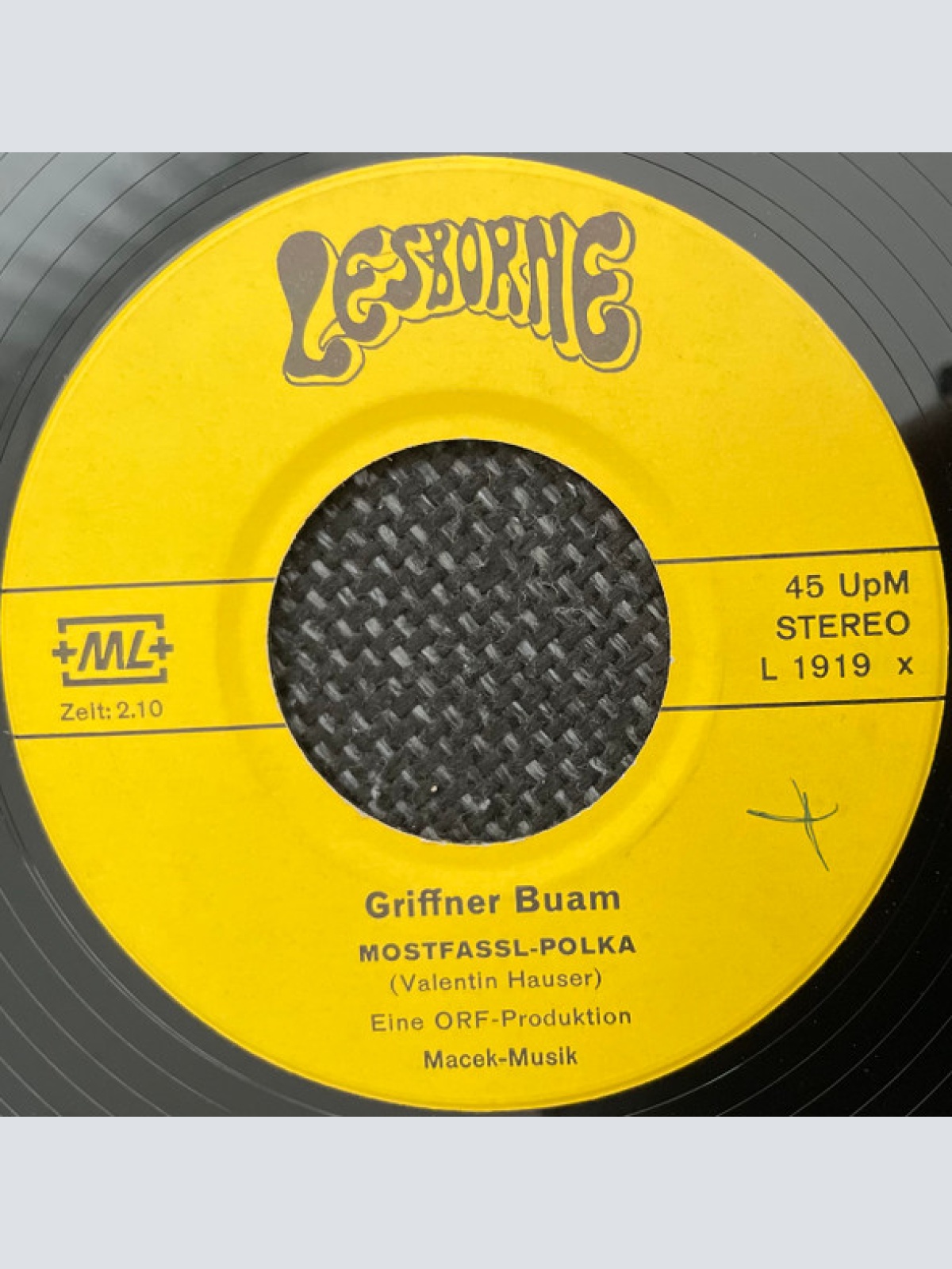 Vinyl / Griffner Buam, Griffner Gesangsquartett / Griffner Buam - Der Pfarrer Tanzt A / Mostfassl-Polka