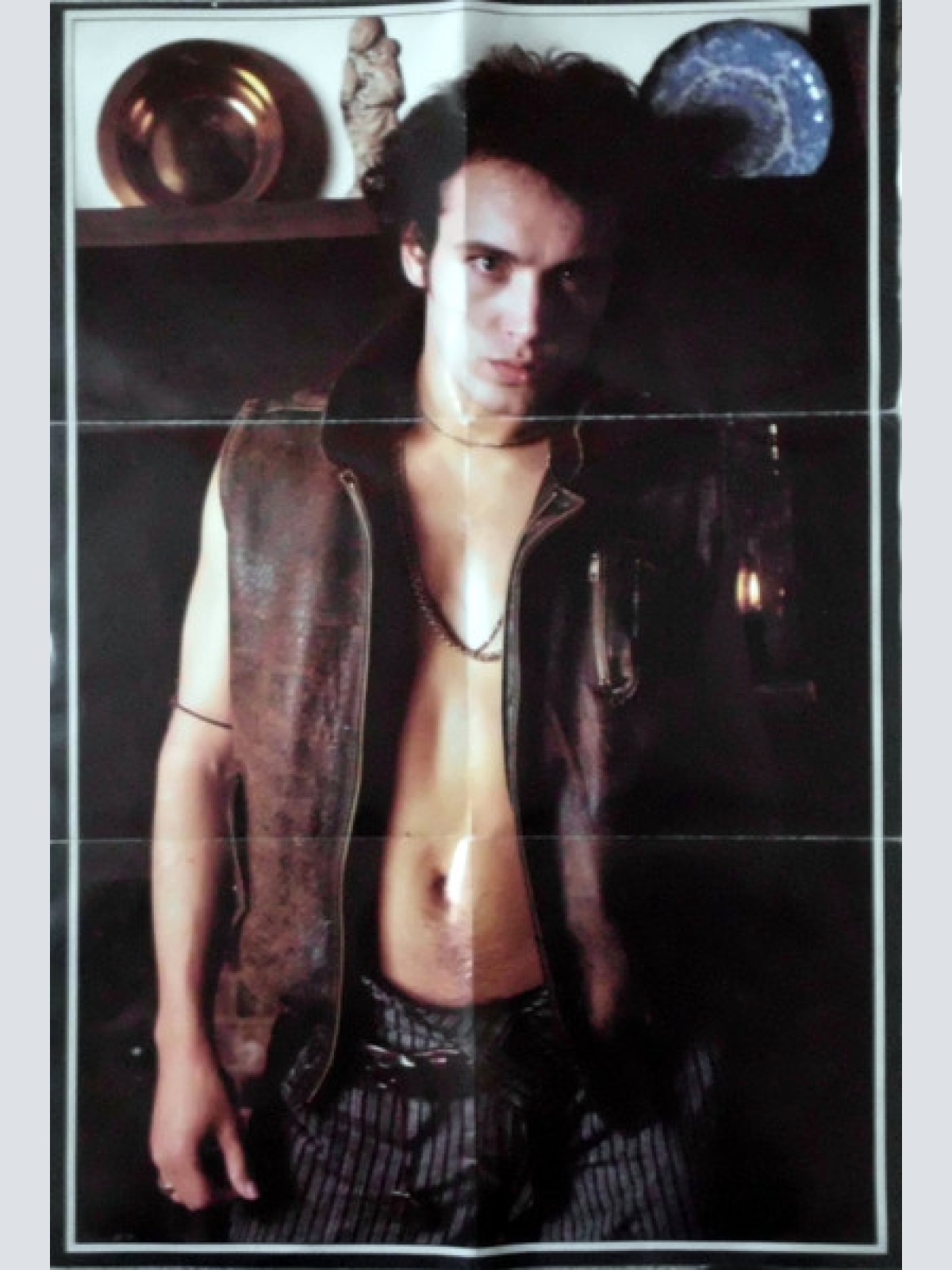 Vinyl / Adam And The Ants - Goody Two Shoes