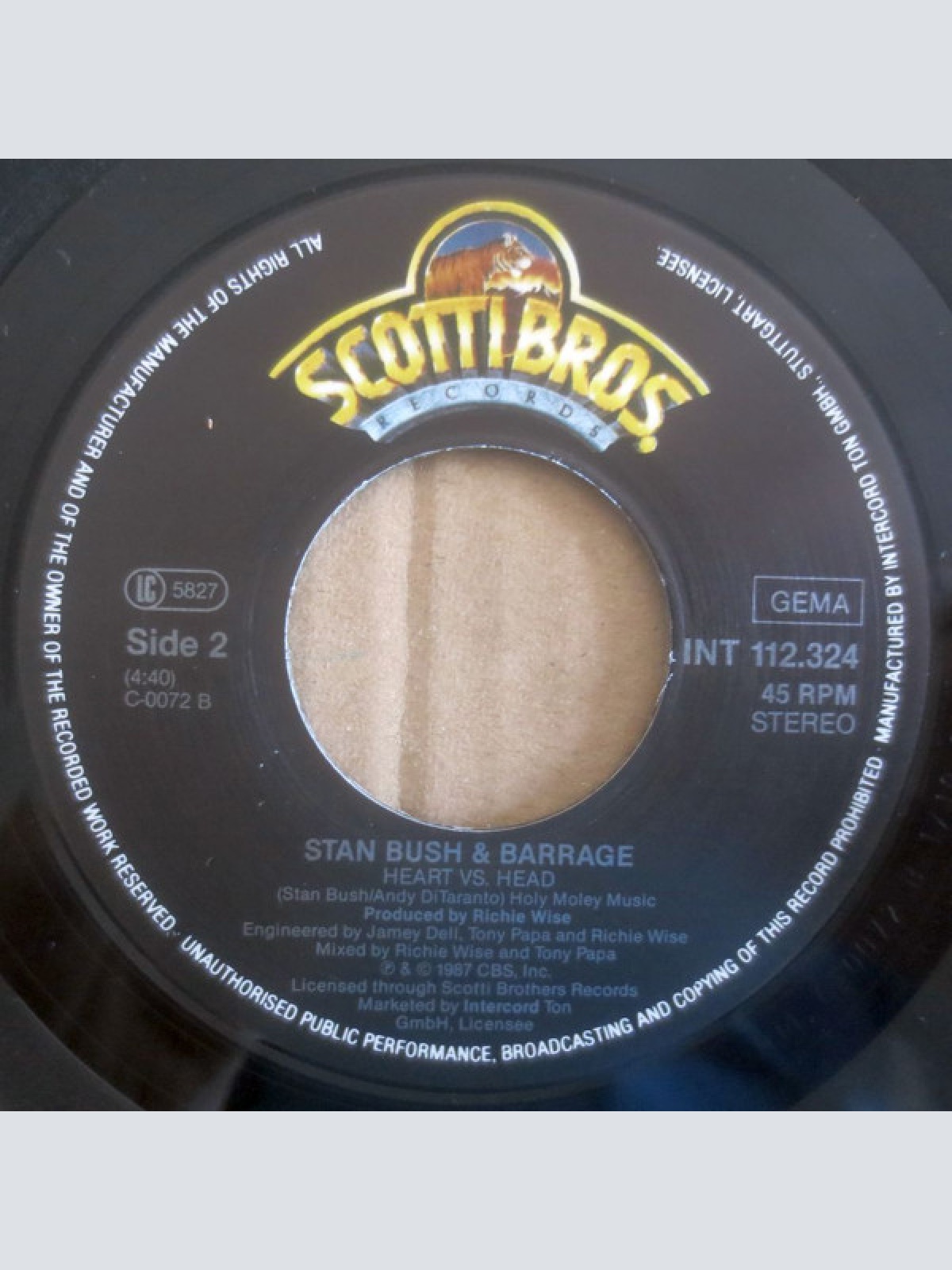 Vinyl / Stan Bush & Barrage (3) - Love Don't Lie (Radio Edit)