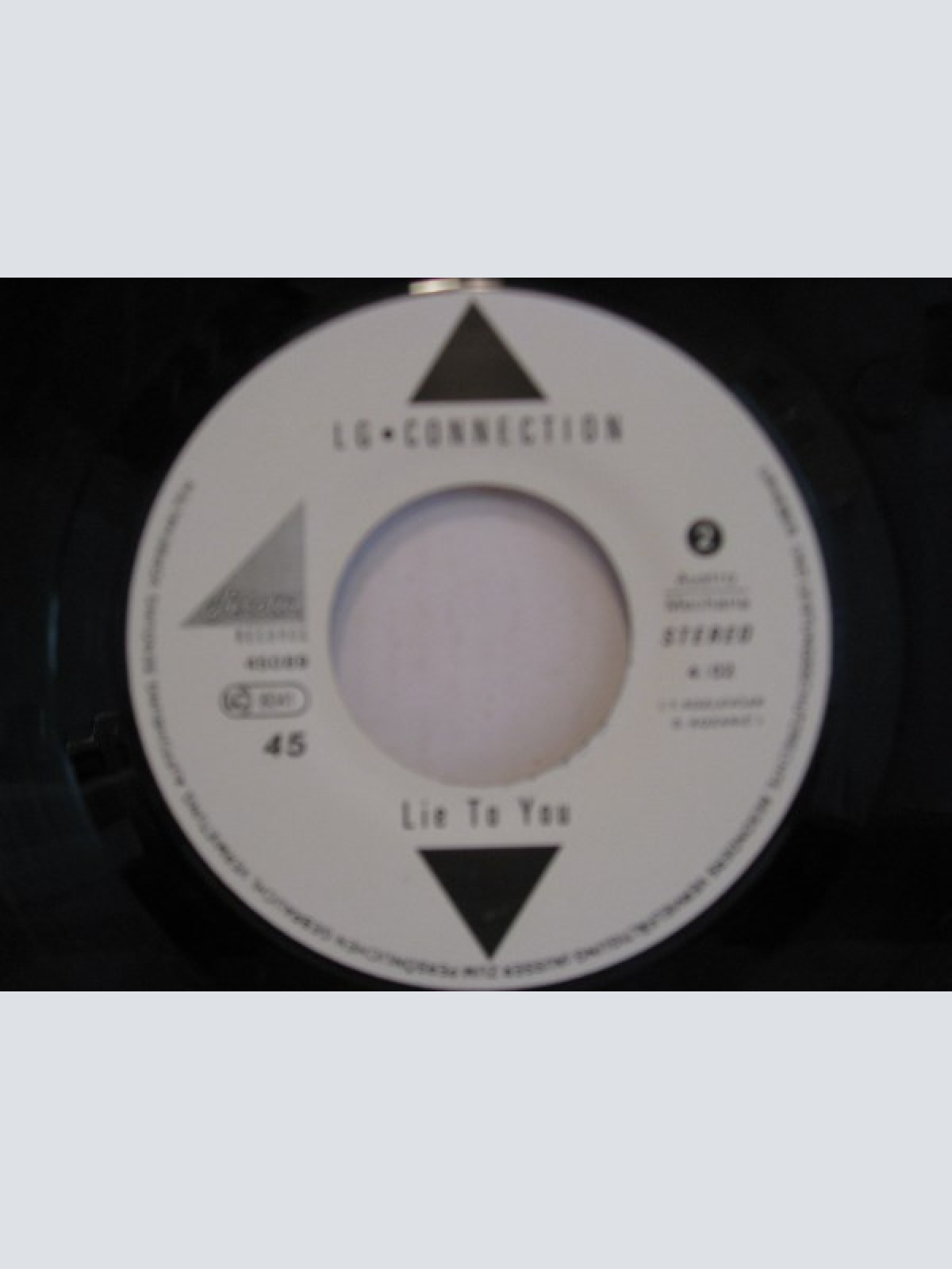 Vinyl / LG Connection - The Party´s On