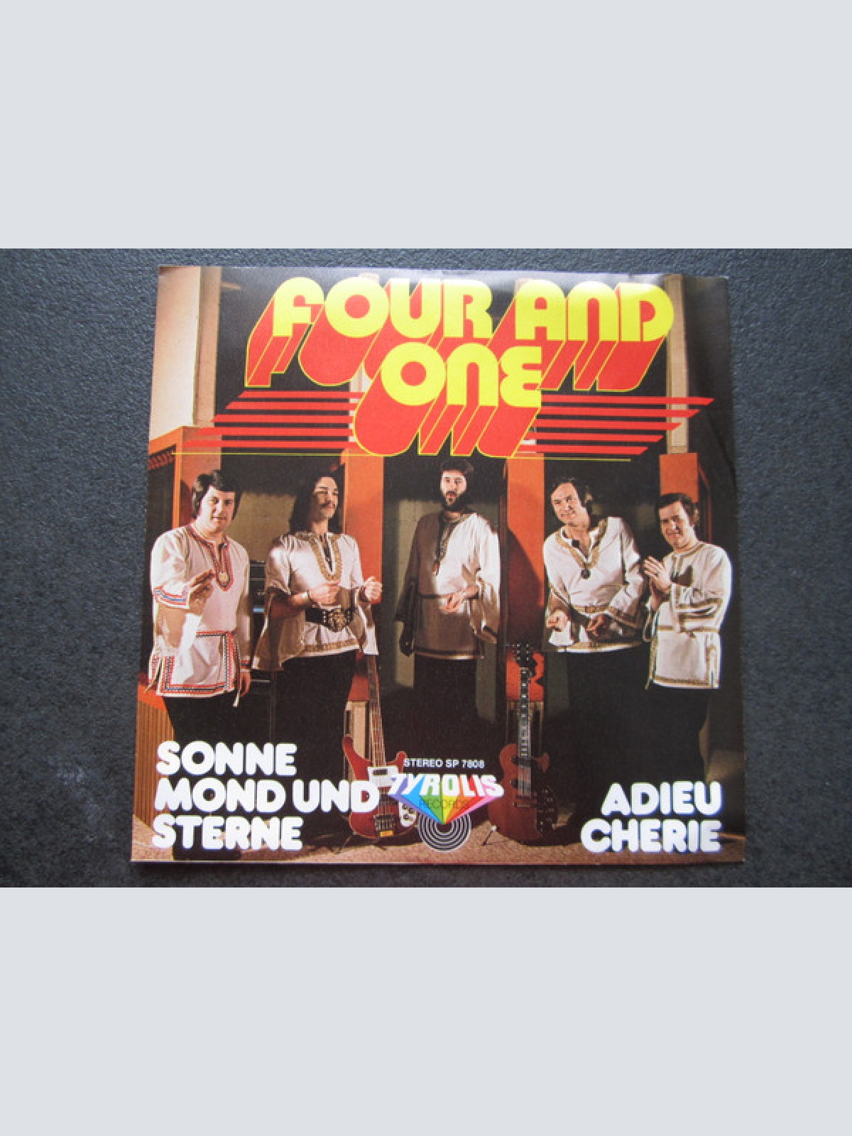 Vinyl / Four And One - Sonne Mond Und Sterne