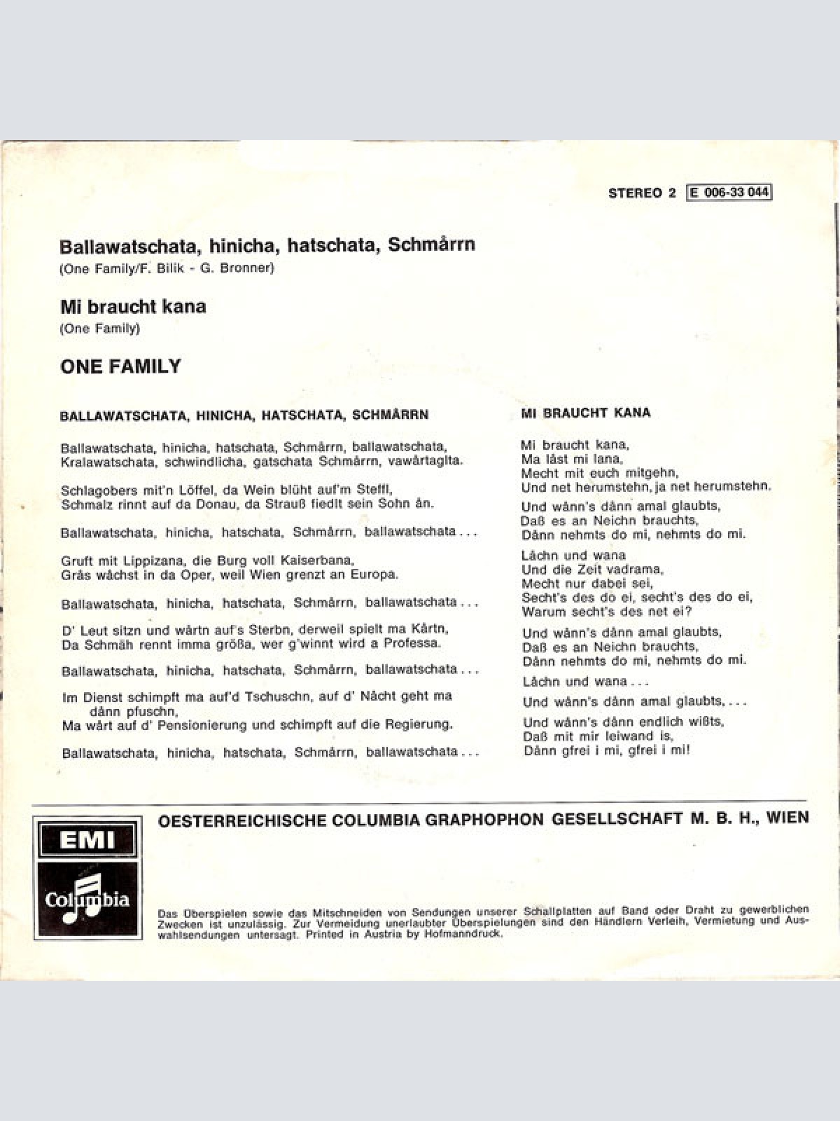 Vinyl / One Family (2) - Ballawatschata, Hinicha, Hatschata, Schmarrn. / Mi Braucht Kana