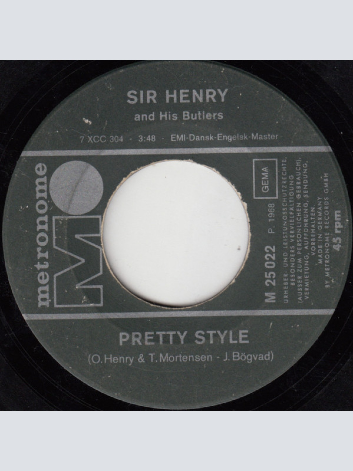Vinyl / Sir Henry And His Butlers* - Camp