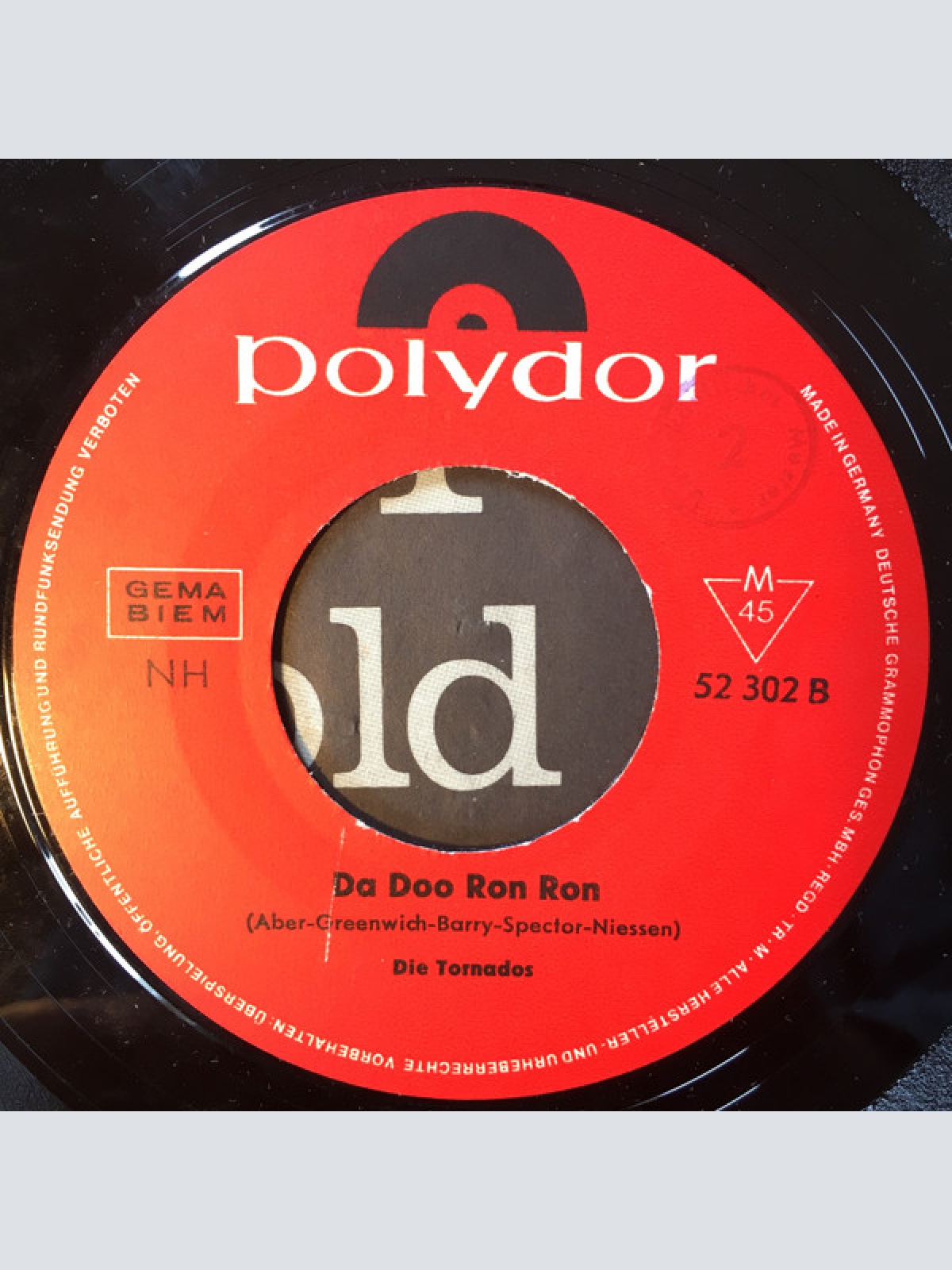 Vinyl / Eddie Und Die "Atemlosen"*, Die Tornados (2) - Komm, Gib Mir Deine Hand (I Want To Hold Your Hand) / Da Doo Ron Ron