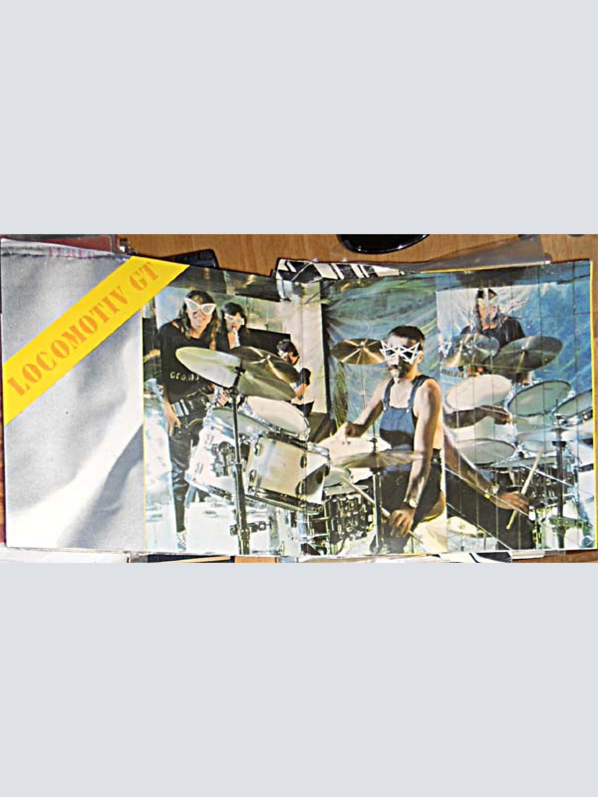 Vinyl / Locomotiv GT - Annyi Mindent Nem Szerettem