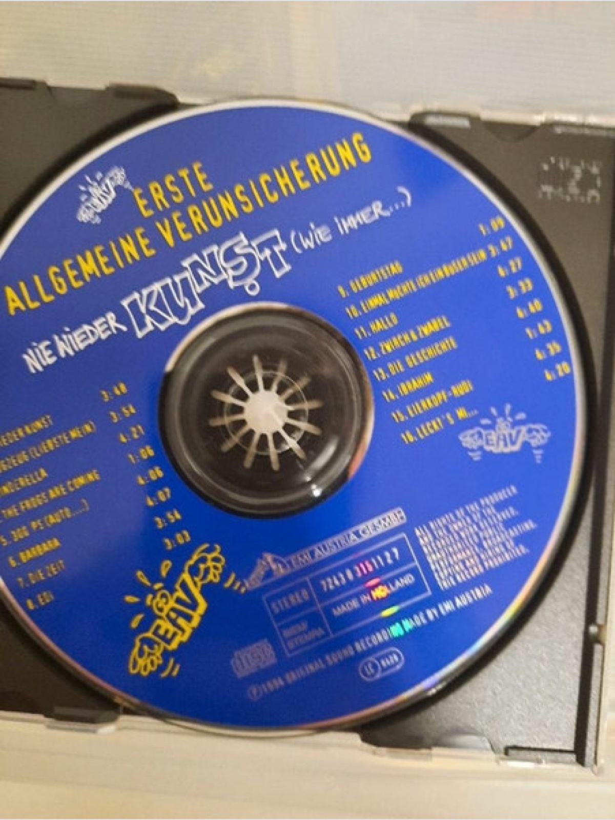 CD / EAV (Erste Allgemeine Verunsicherung) - Nie Wieder Kunst (Wie Immer...)