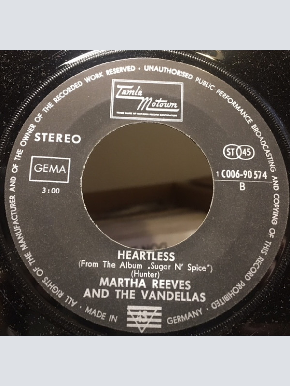 Vinyl / Martha Reeves & The Vandellas - Taking My Love (And Leaving Me) / Heartless