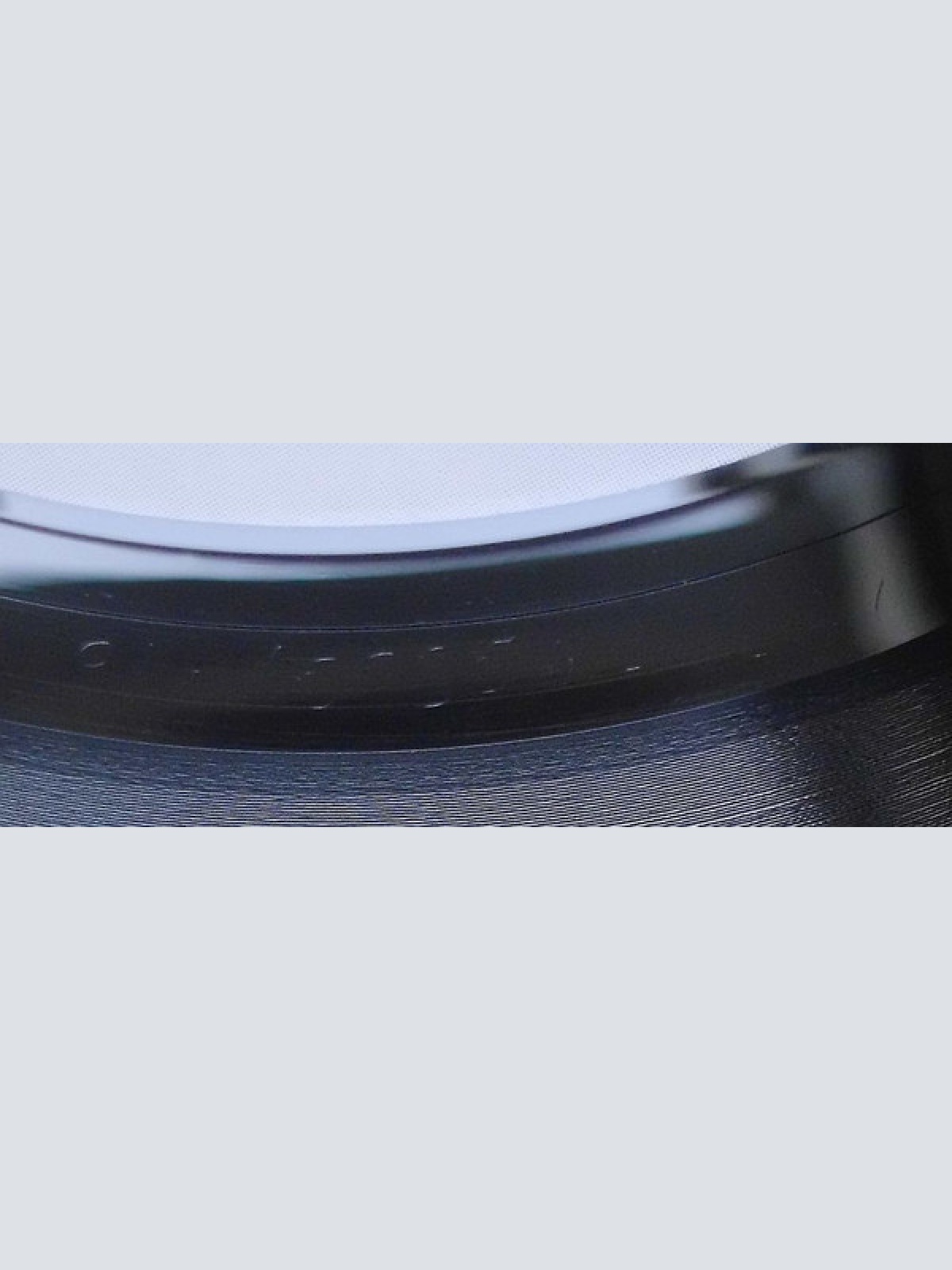 Vinyl / Europe (2) - Carrie