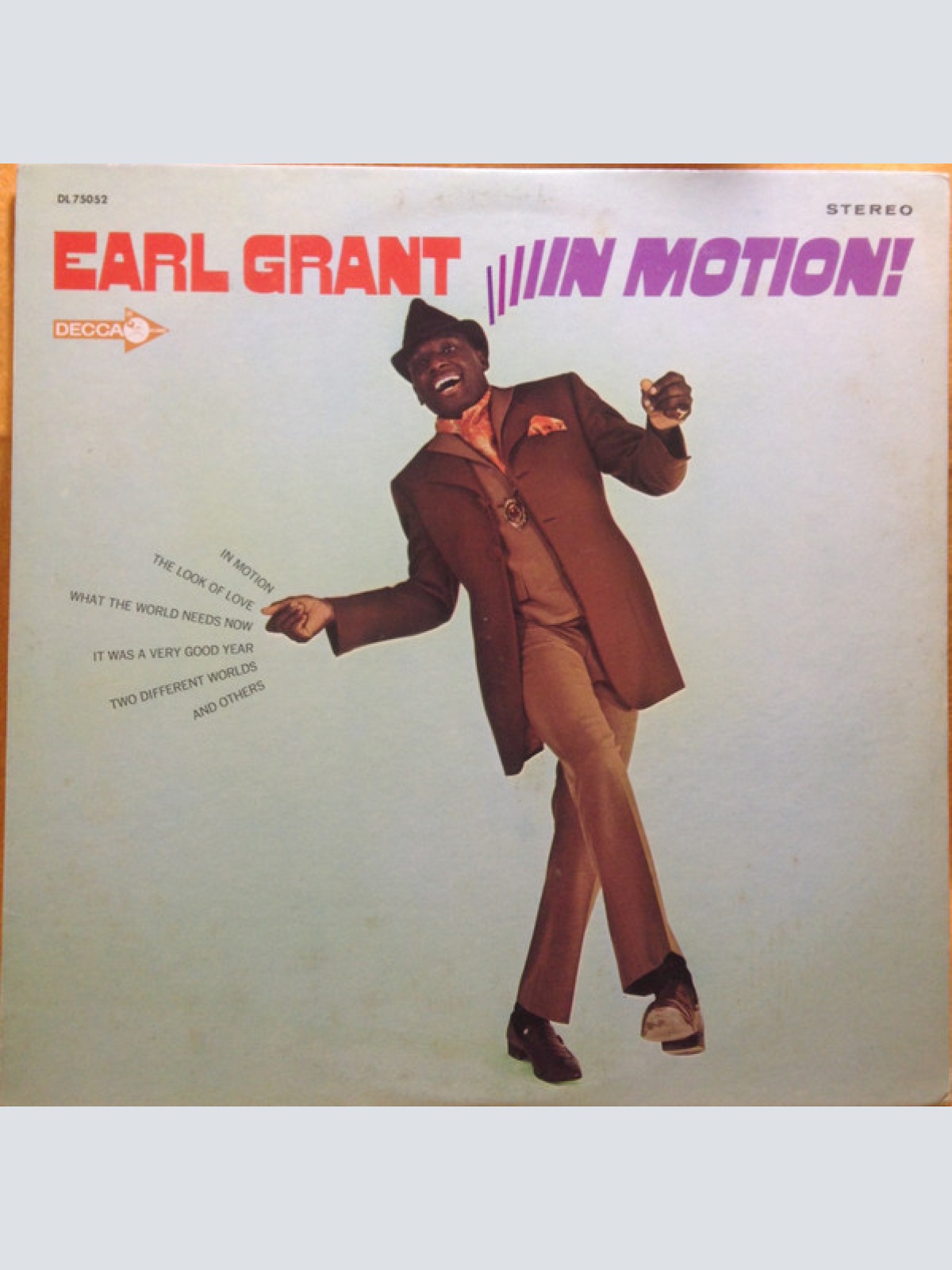 Vinyl / Earl Grant - In Motion!