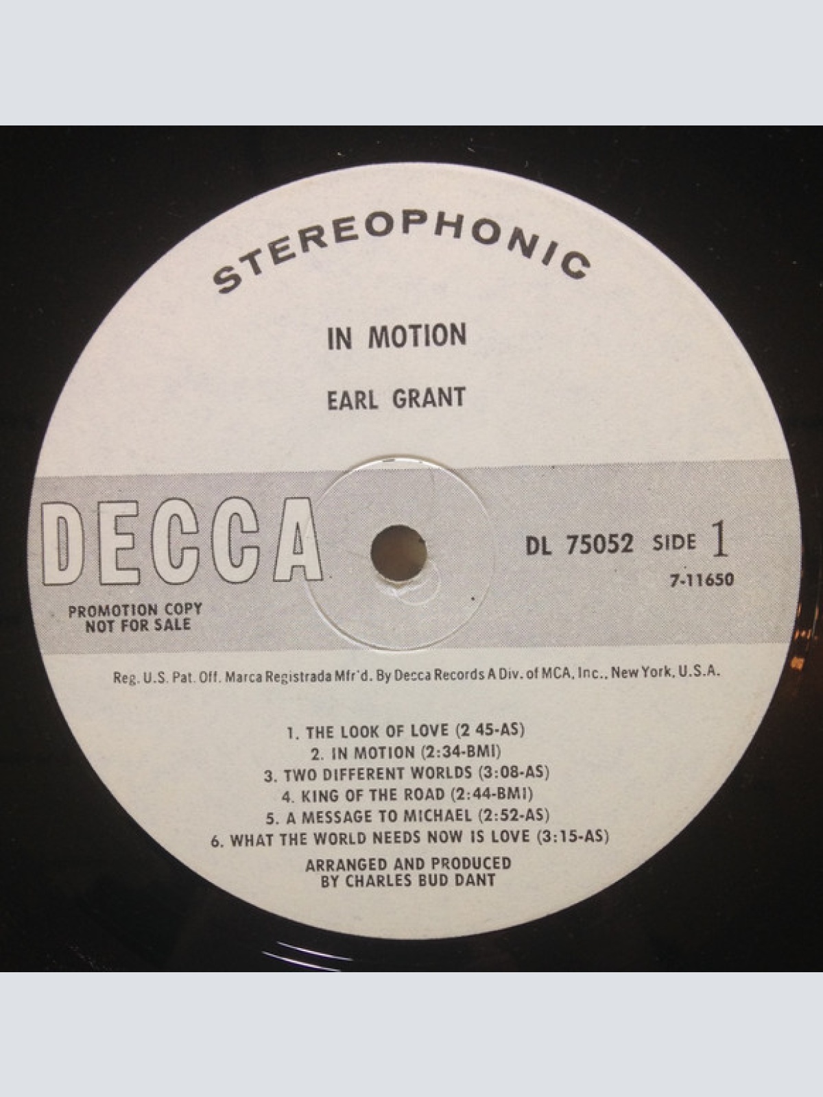 Vinyl / Earl Grant - In Motion!
