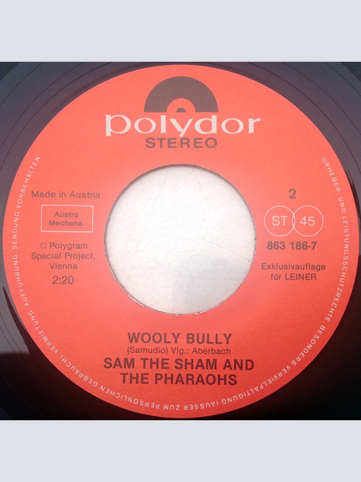 Vinyl / The Beatles / Sam The Sham & The Pharaohs - Ain't She Sweet / Wooly Bully