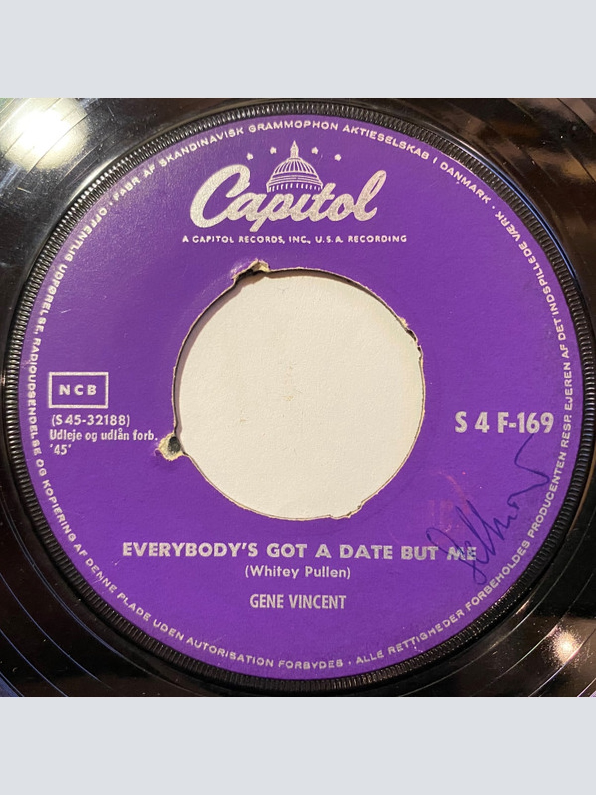 Vinyl / Gene Vincent - Everybody's Got A Date But Me / Accentuate The Positive