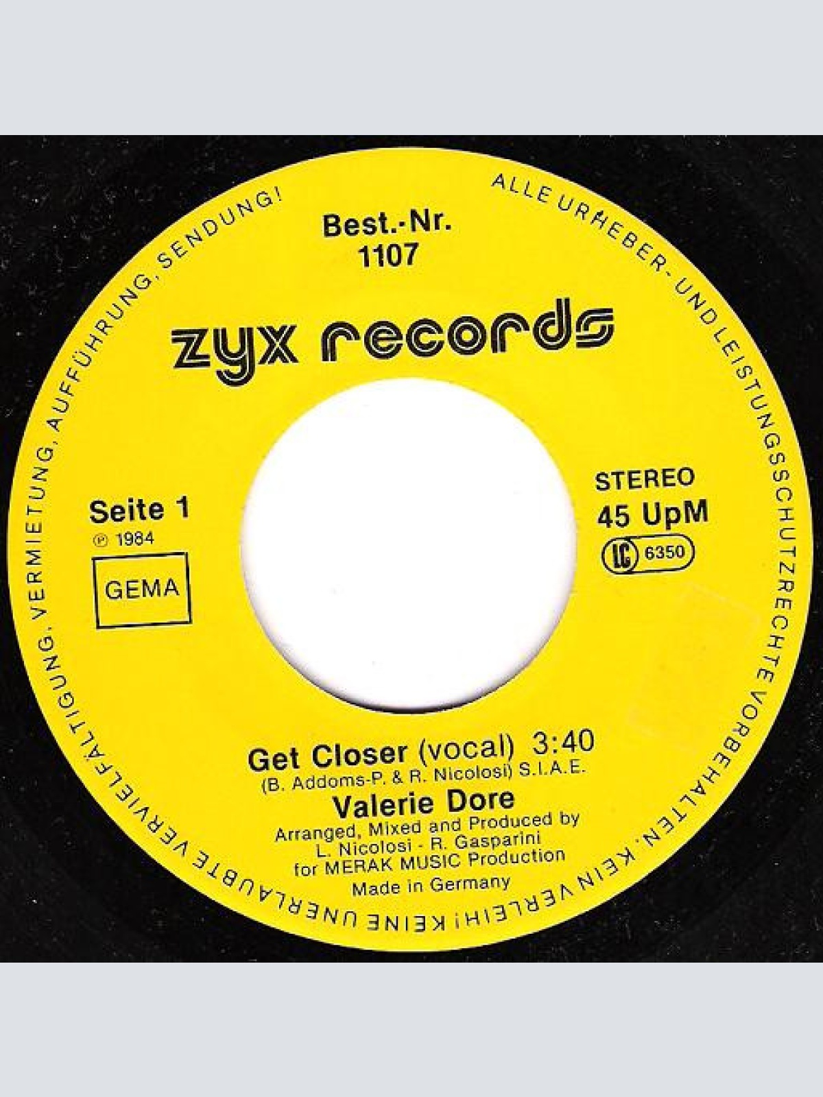 Vinyl / Valerie Dore - Get Closer