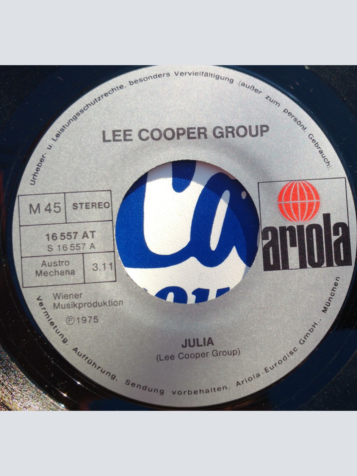 Vinyl / Lee Cooper Group - Julia / Lee Cooper Time