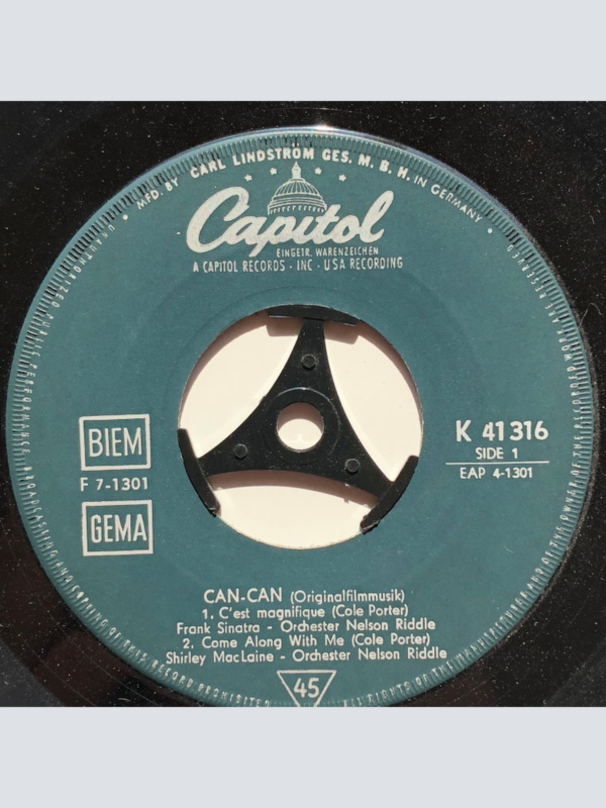 Vinyl / Frank Sinatra, Shirley MacLaine and Maurice Chevalier - Cole Porter's Can-Can