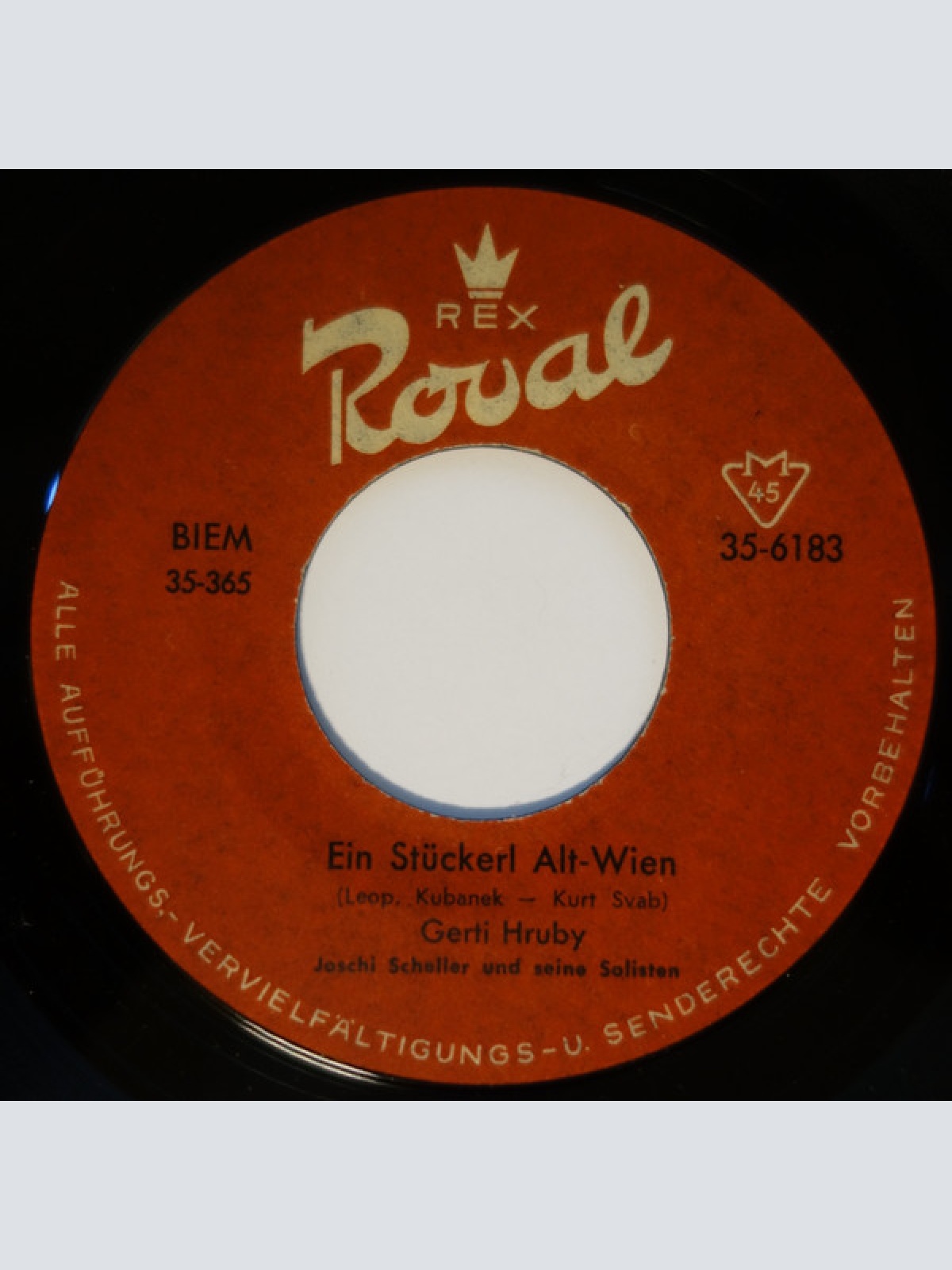 Vinyl / Gerti Hruby - Im Leben Geht Nicht Alles So...