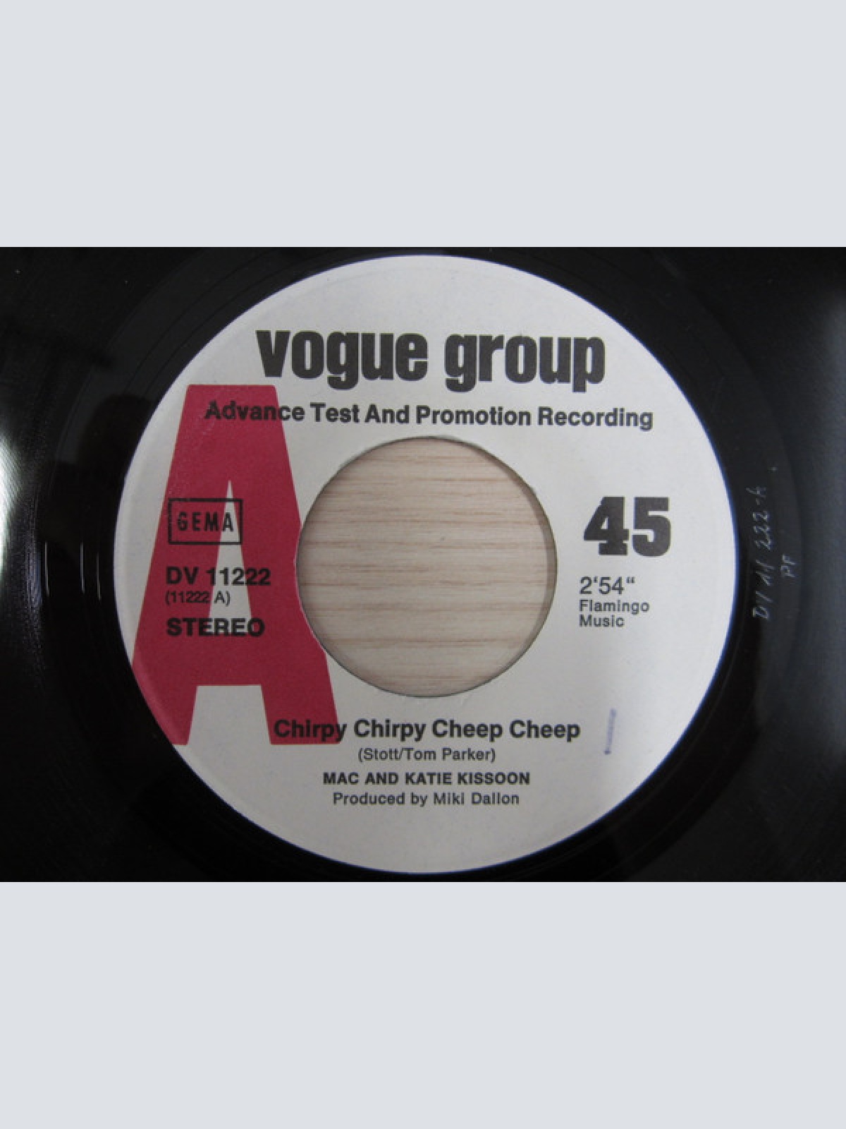 Vinyl / Mac And Katie Kissoon - Chirpy Chirpy Cheep Cheep