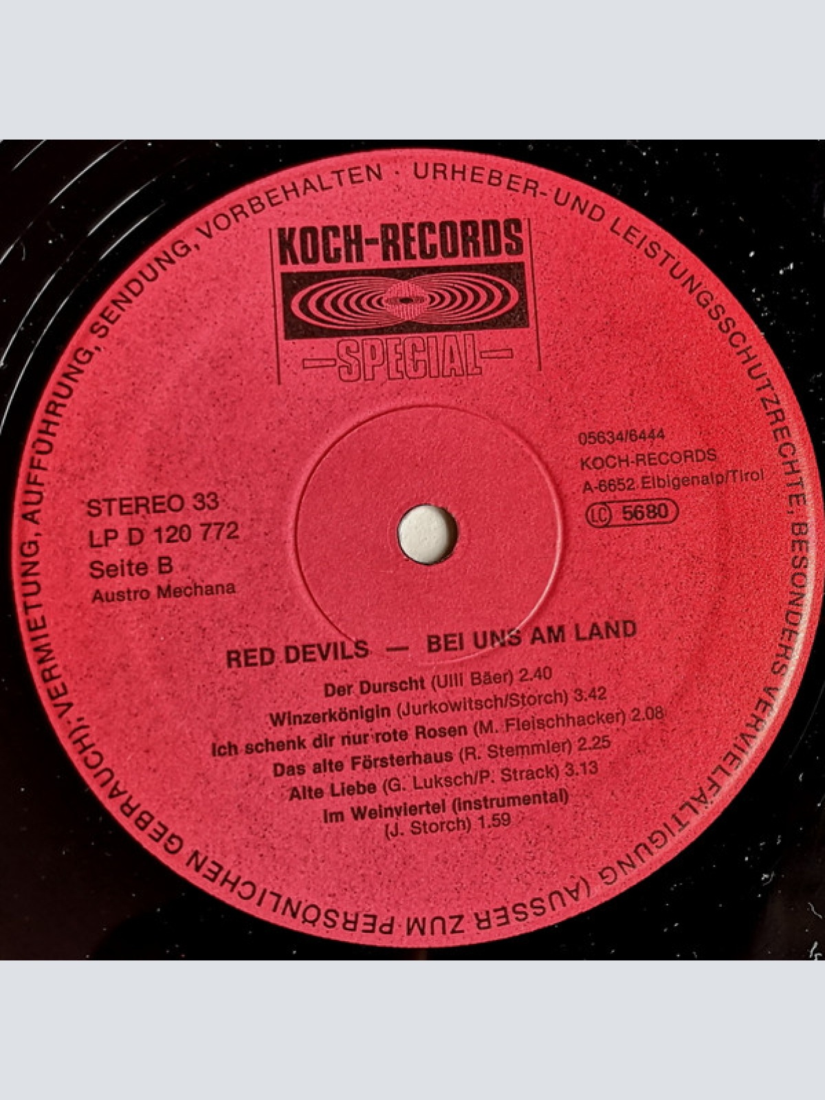 Vinyl / Red Devils (2) - Bei Uns Am Land