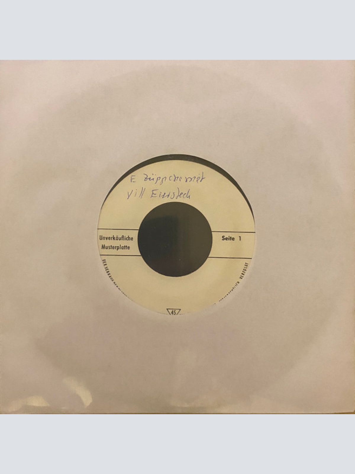 Vinyl / Elfriede Meyer - E Züppche Met Vill Eierstech