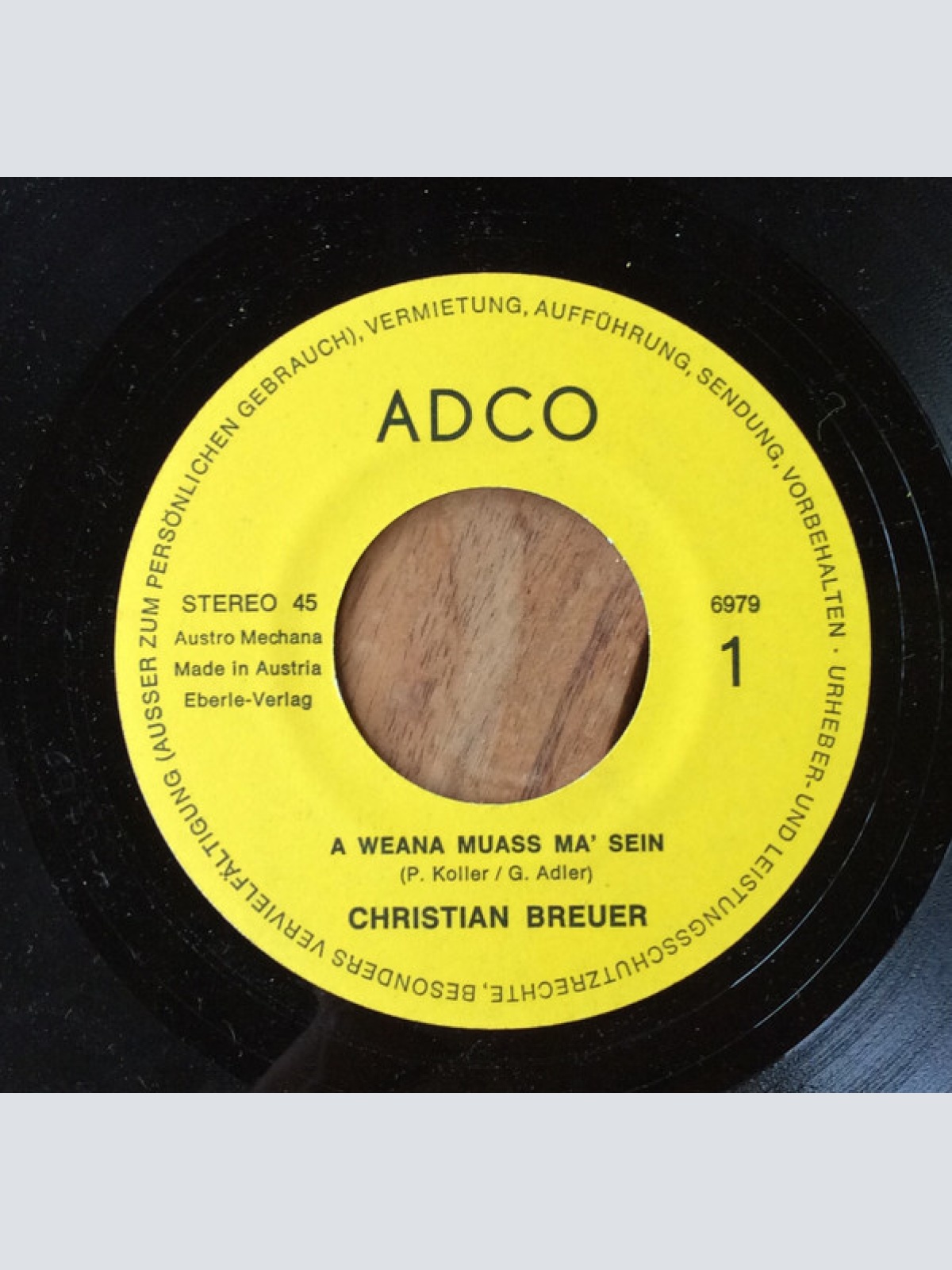 Vinyl / Christian Breuer (3) - A Weana Muass Ma Sein