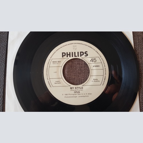 Vinyl / Opus - My Style