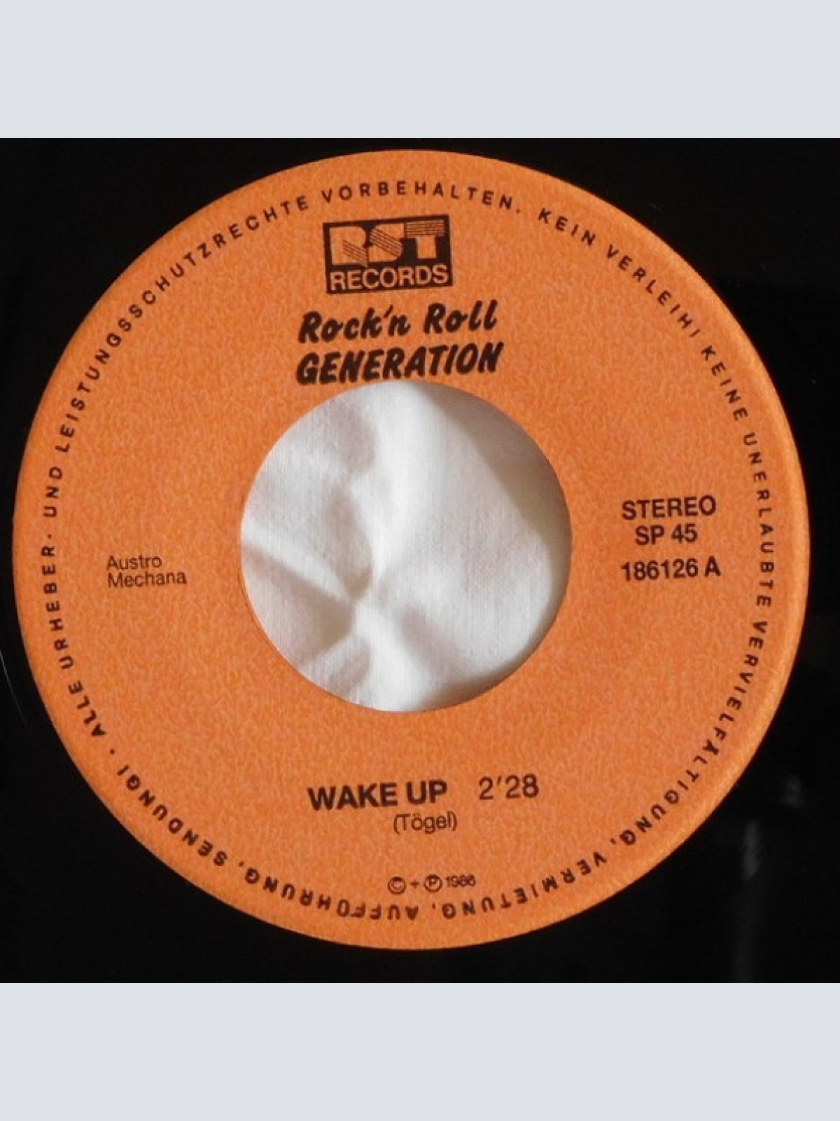 Vinyl / Rock'n Roll Generation - Wake Up / Lippstick Powder And Paint