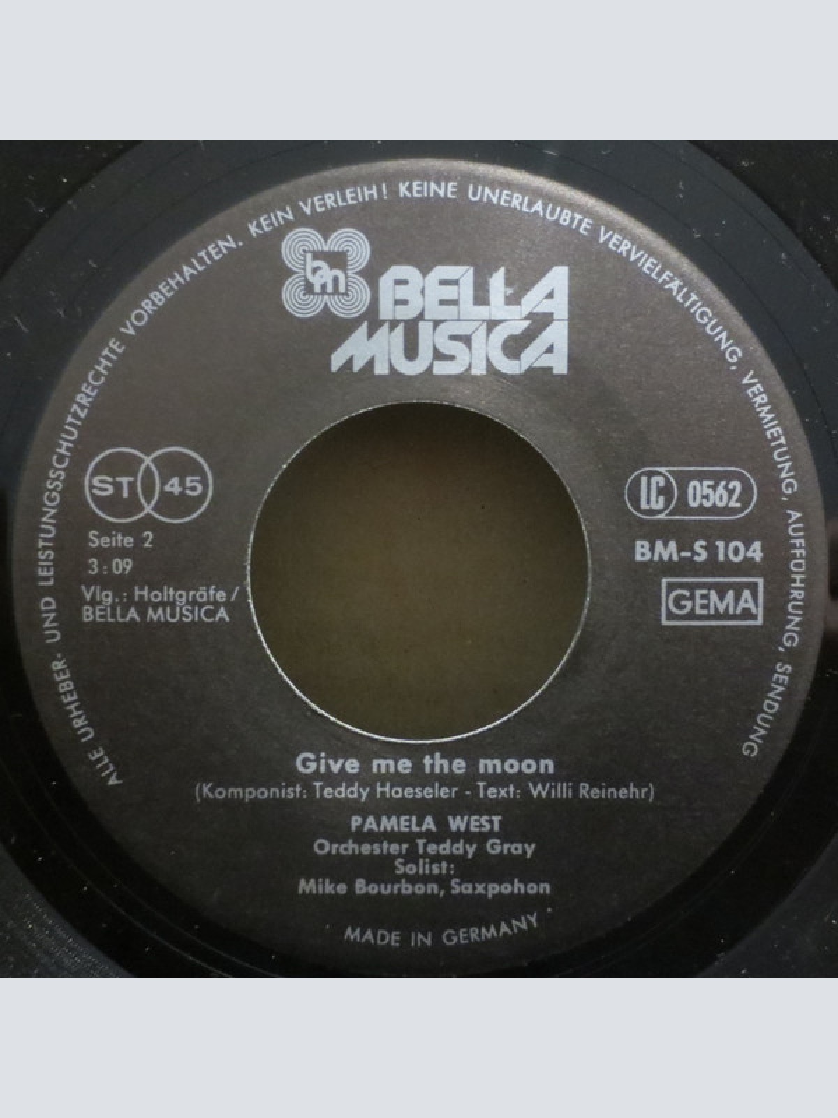 Vinyl / Pamela West - Carry Me Back To Haway