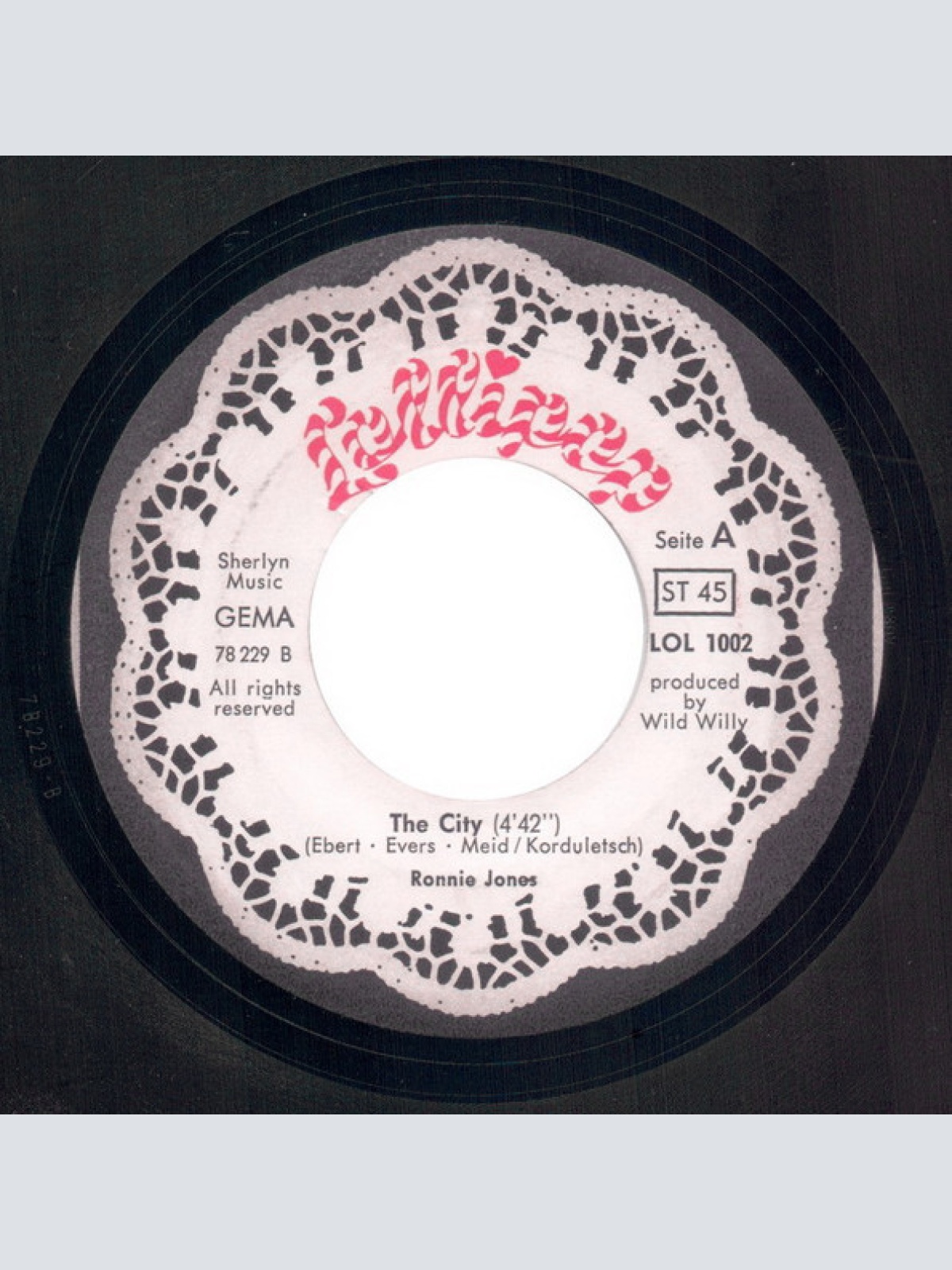 Vinyl / Ronnie Jones - Rock Your Baby