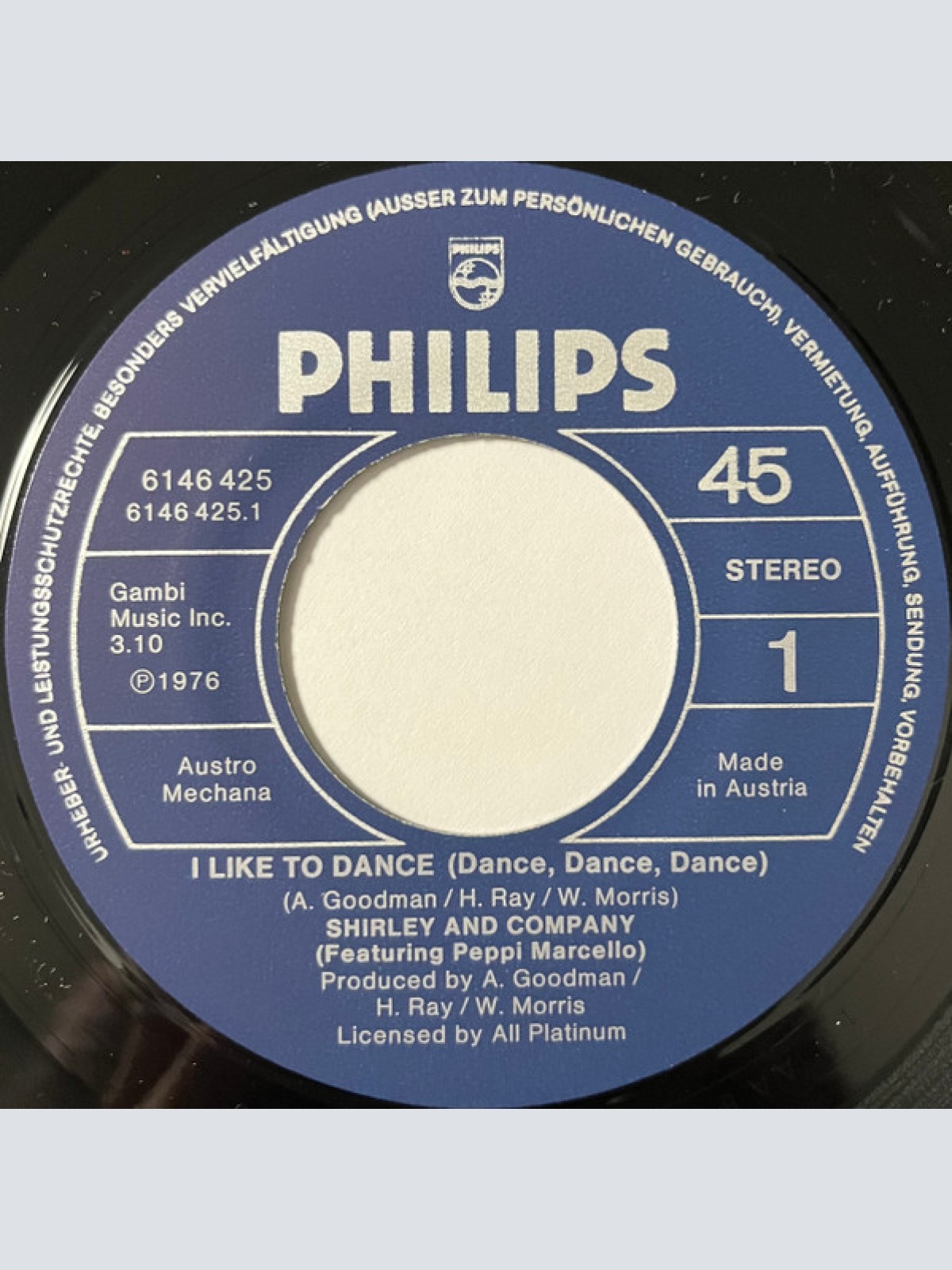 Vinyl / Shirley And Company* - I Like To Dance / Jim Doc C'Ain