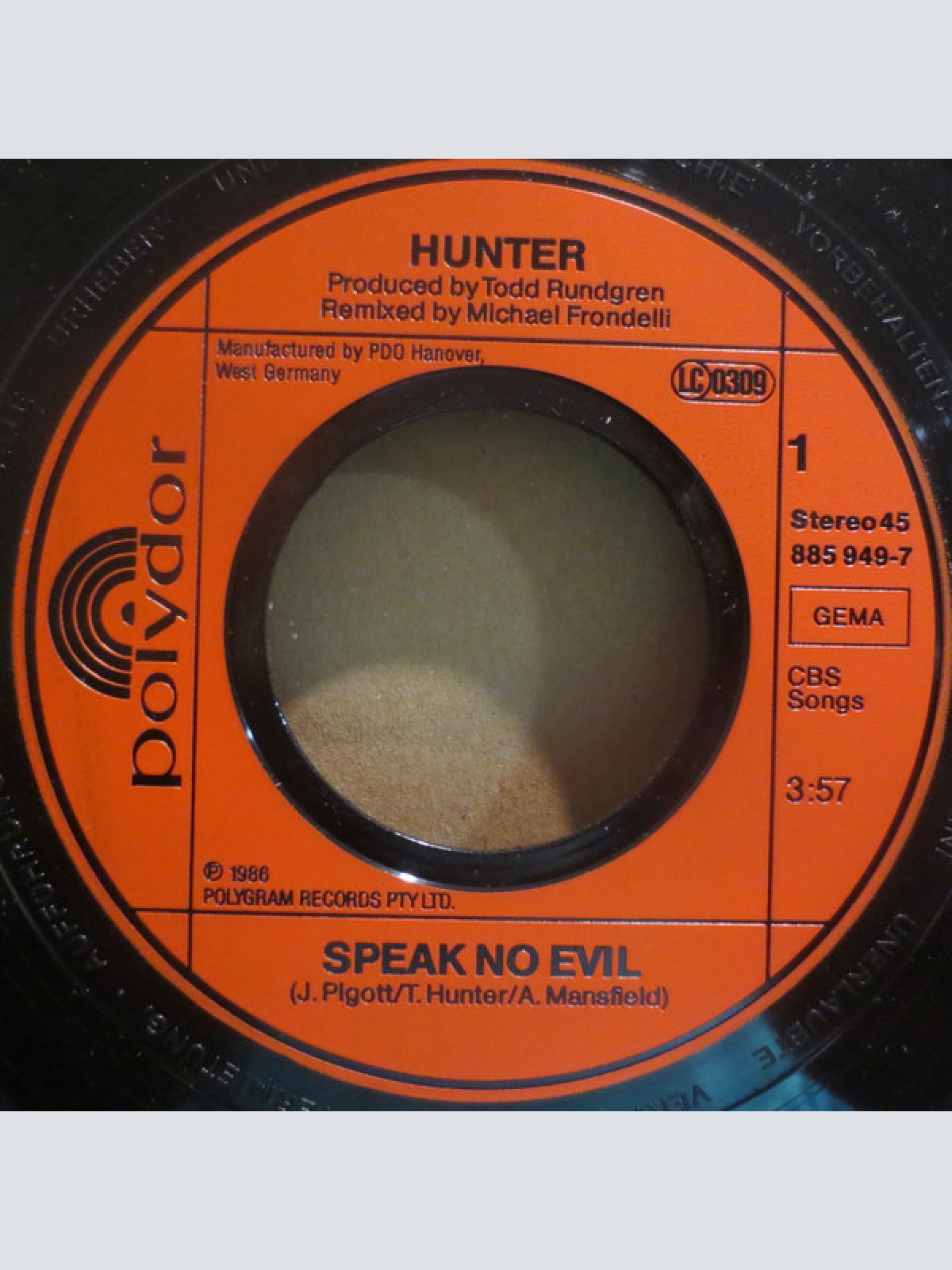 Vinyl / Hunter (8) - Speak No Evil