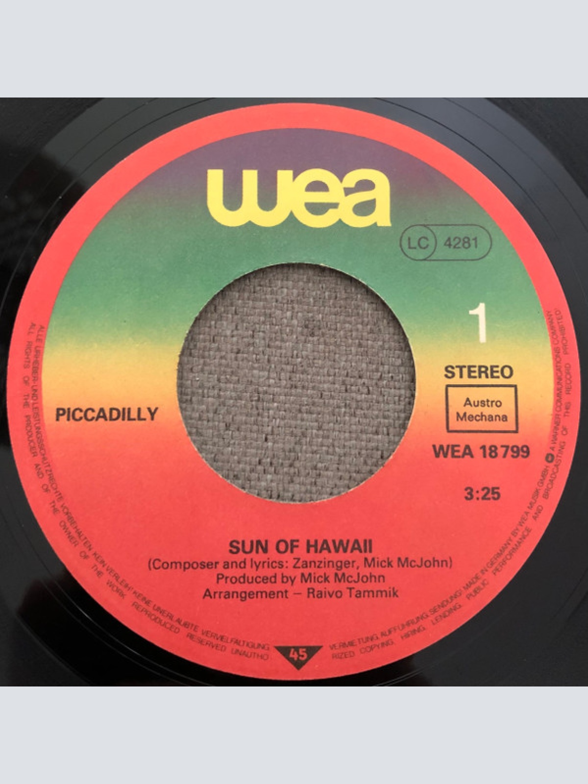 Vinyl / Piccadilly (4) - Sun Of Hawaii / Woman