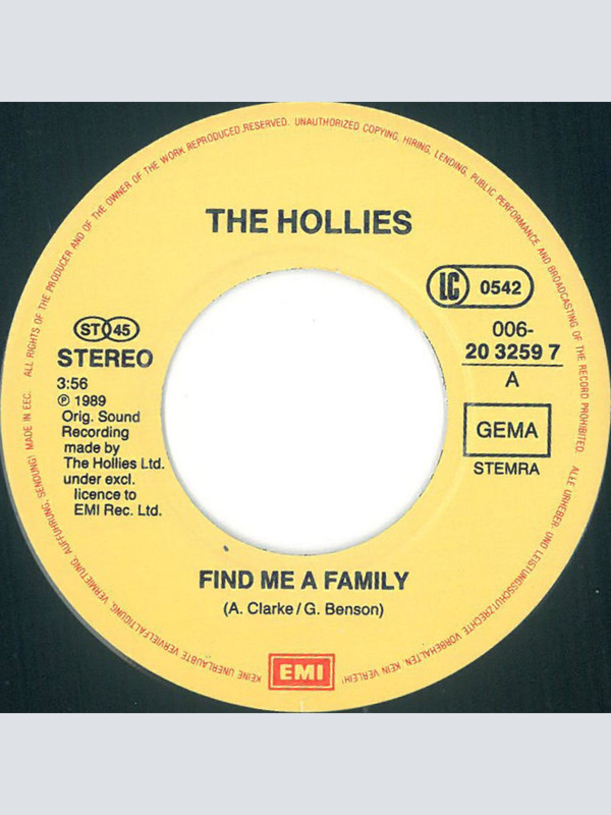 Vinyl / The Hollies - Find Me A Family