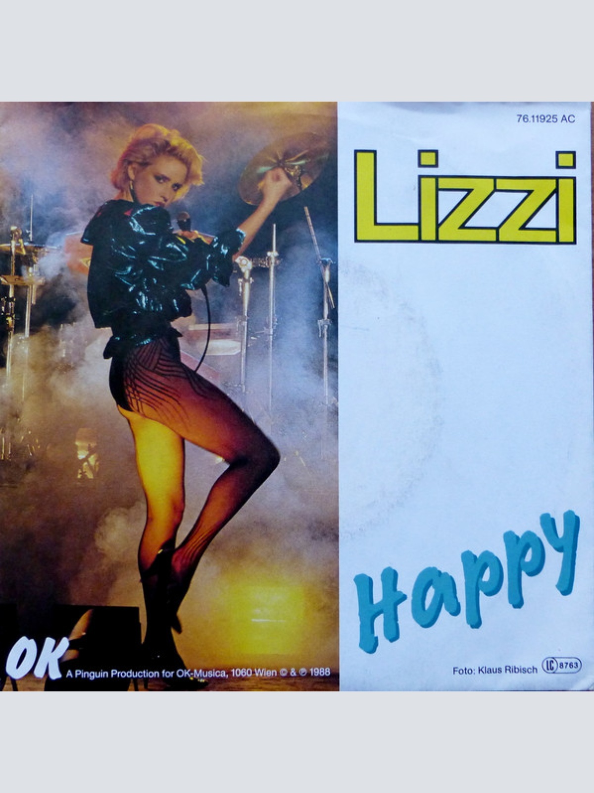 Vinyl / Lizzi* - Happy
