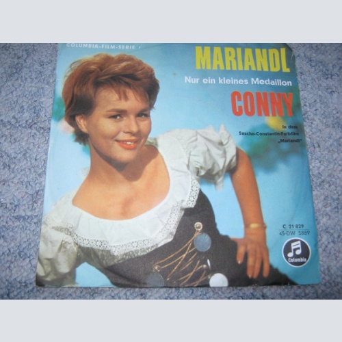 Vinyl / Conny Froboess - Mariandl / Nur Ein Kleines Medaillon