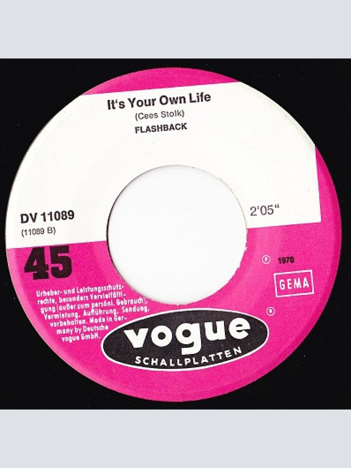 Vinyl / Flashback (18) - There He Comes