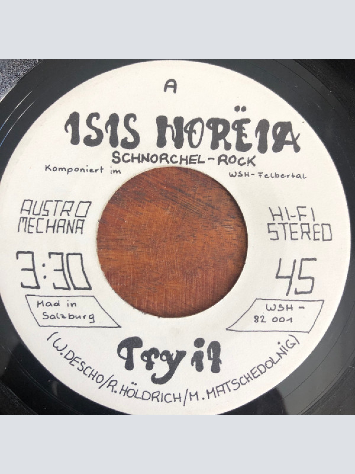 Vinyl / Isis Norëia* - Try It / The Star
