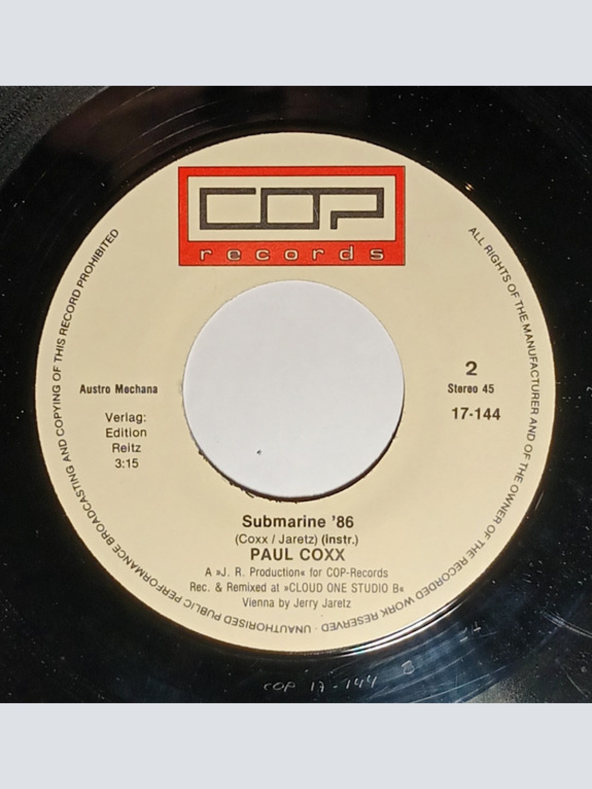 Vinyl / Paul Coxx - Voices In The Dark