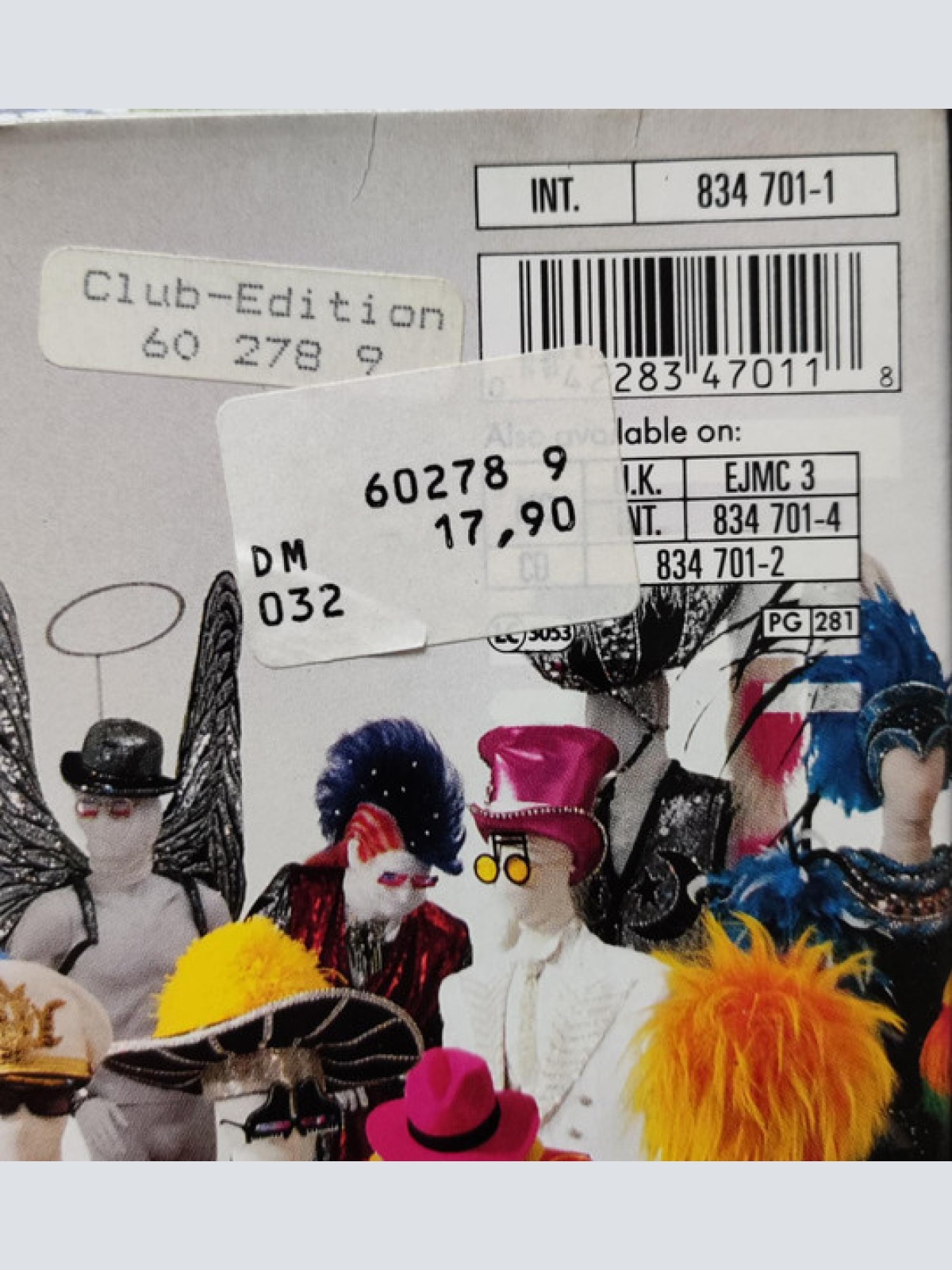 Vinyl / Elton John - Reg Strikes Back