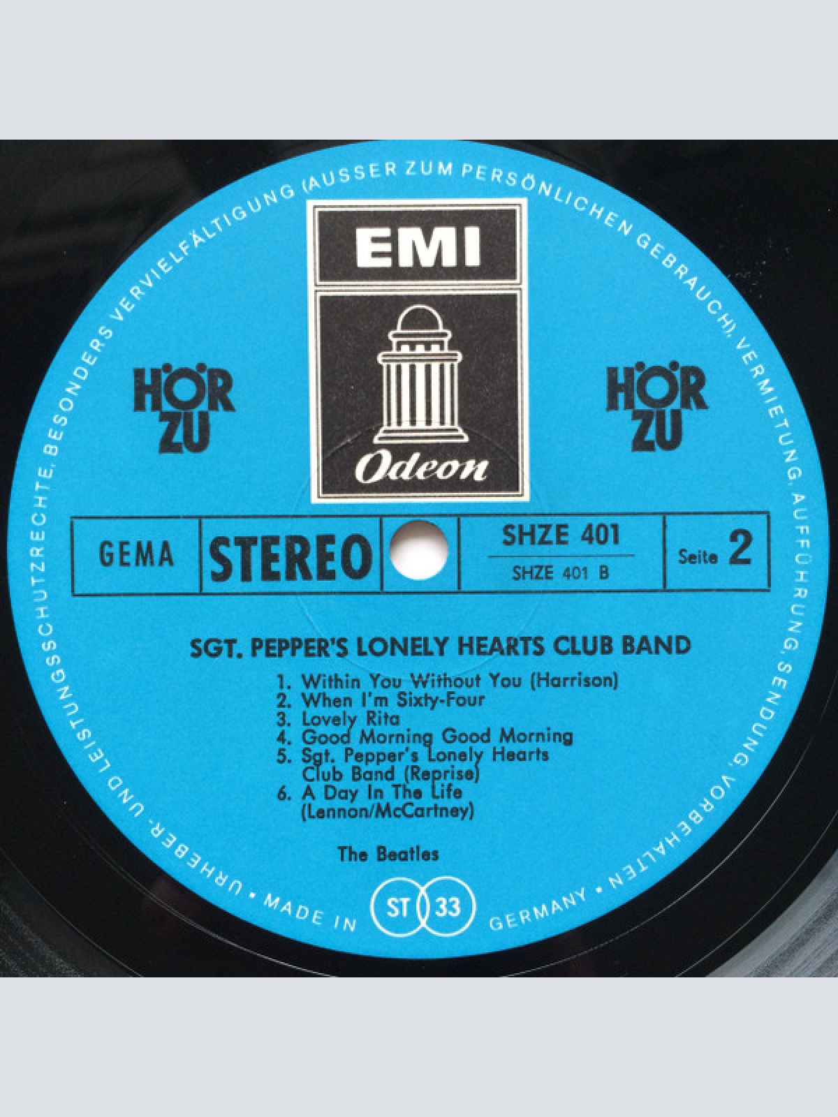 Vinyl / The Beatles - Sgt. Pepper's Lonely Hearts Club Band