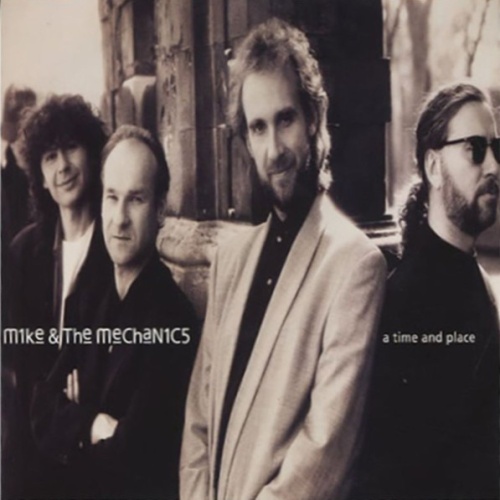 Vinyl / Mike & The Mechanics - A Time And Place