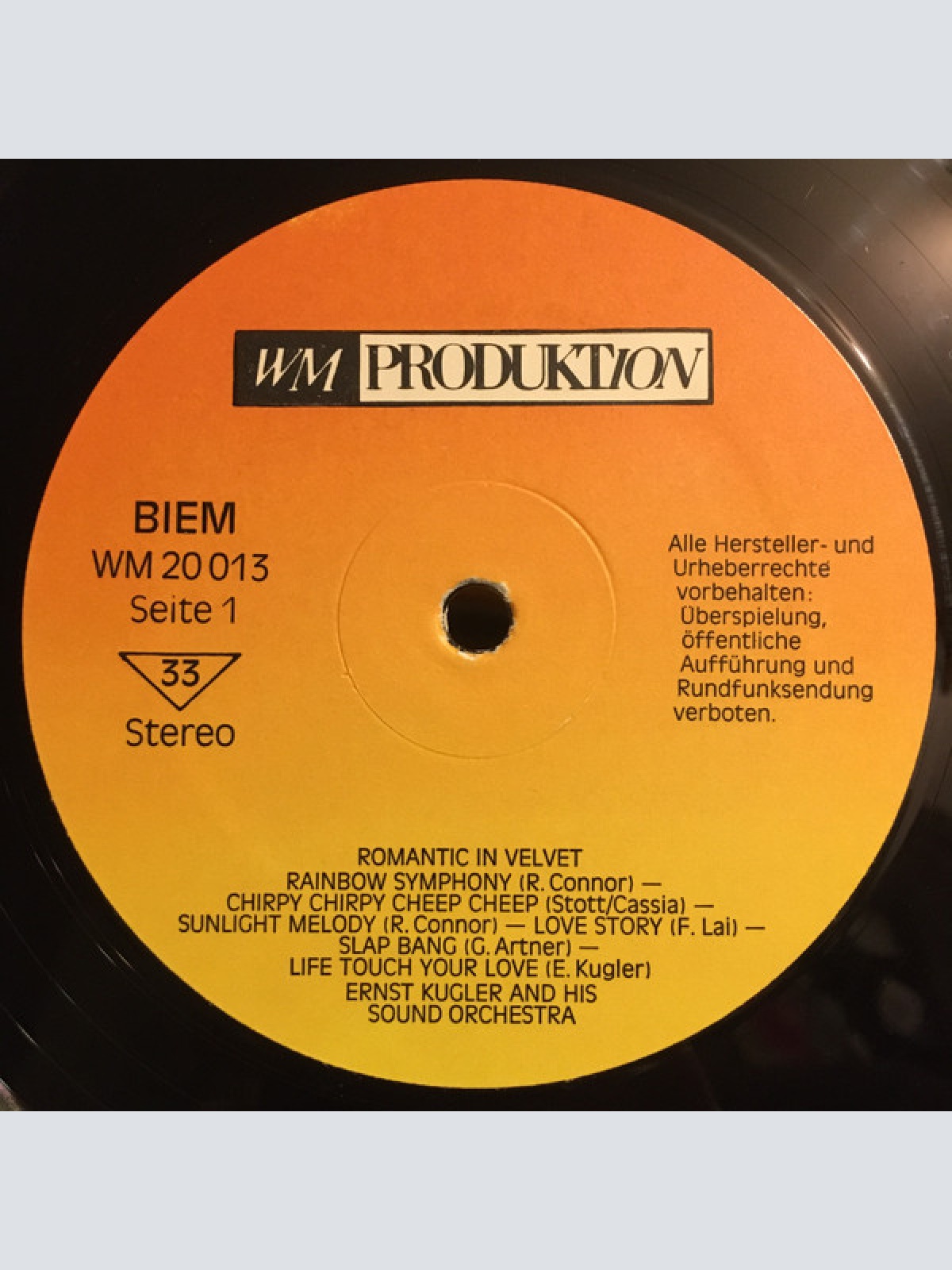 Vinyl / Ernst Kugler Und Sein Orchester - Romantic In Velvet