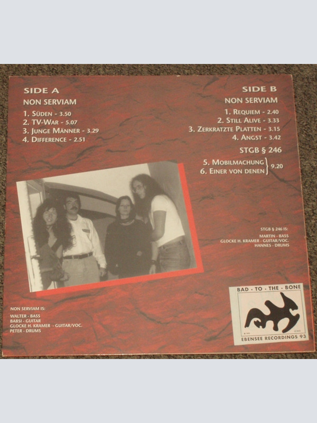 Vinyl / Non Serviam (2) & Special Guests: STGB § 246 - Süden