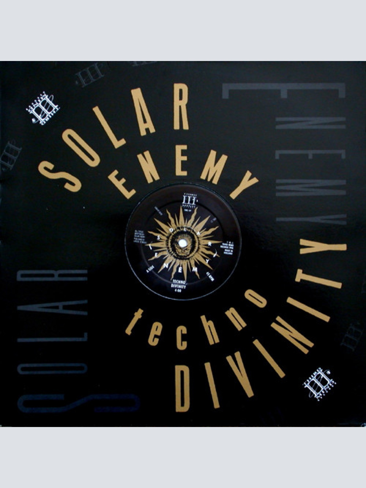 Vinyl / Solar Enemy - Techno Divinity