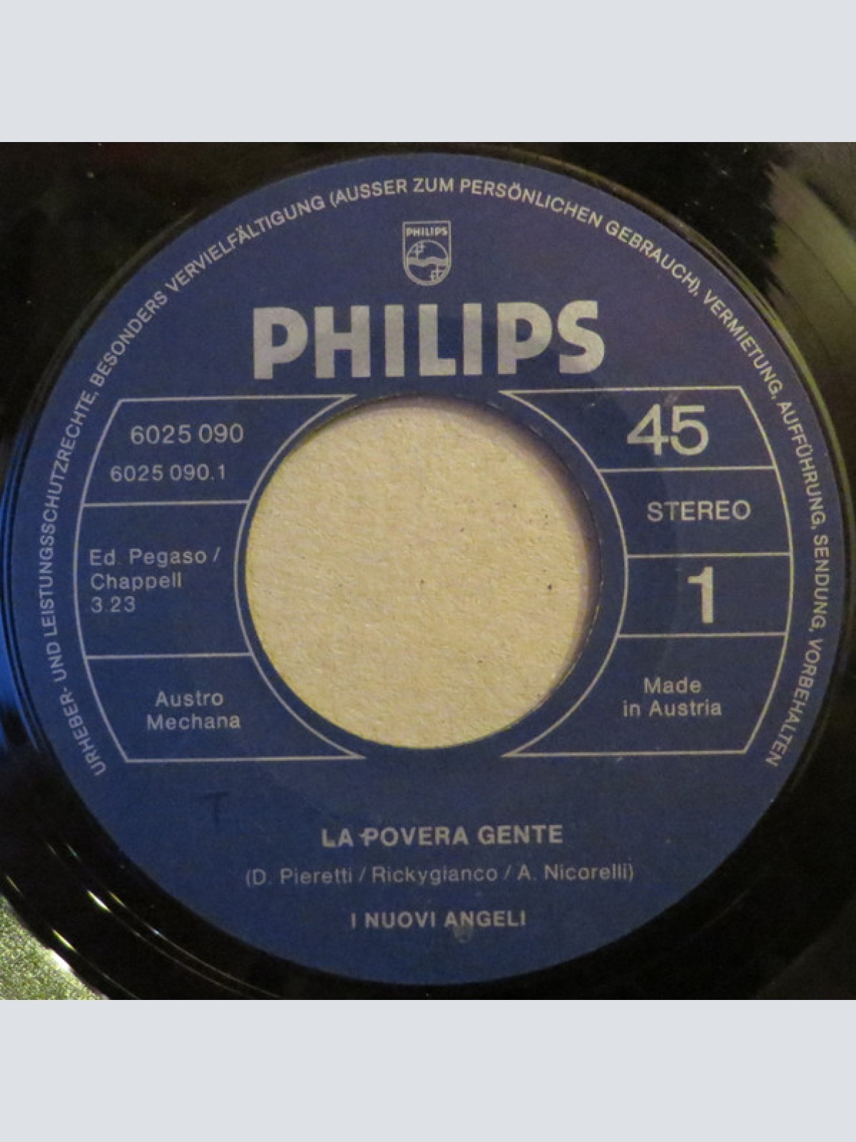 Vinyl / I Nuovi Angeli - La Povera Gente